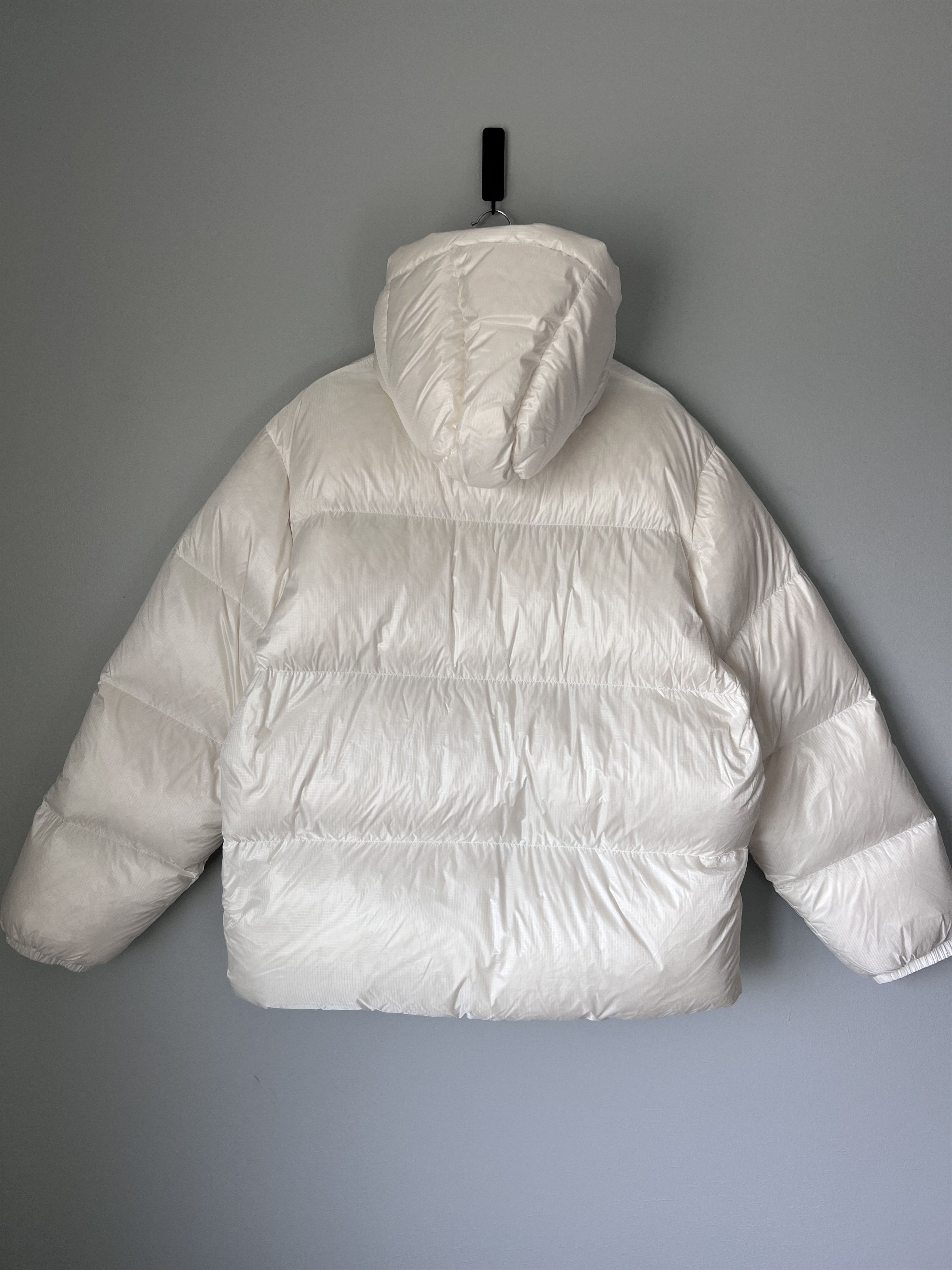 Madhappy Madhappy Fall 2024 Hooded Cozy Puffer Jacket in White Size US XL / EU 56 / 4 - 5 Thumbnail