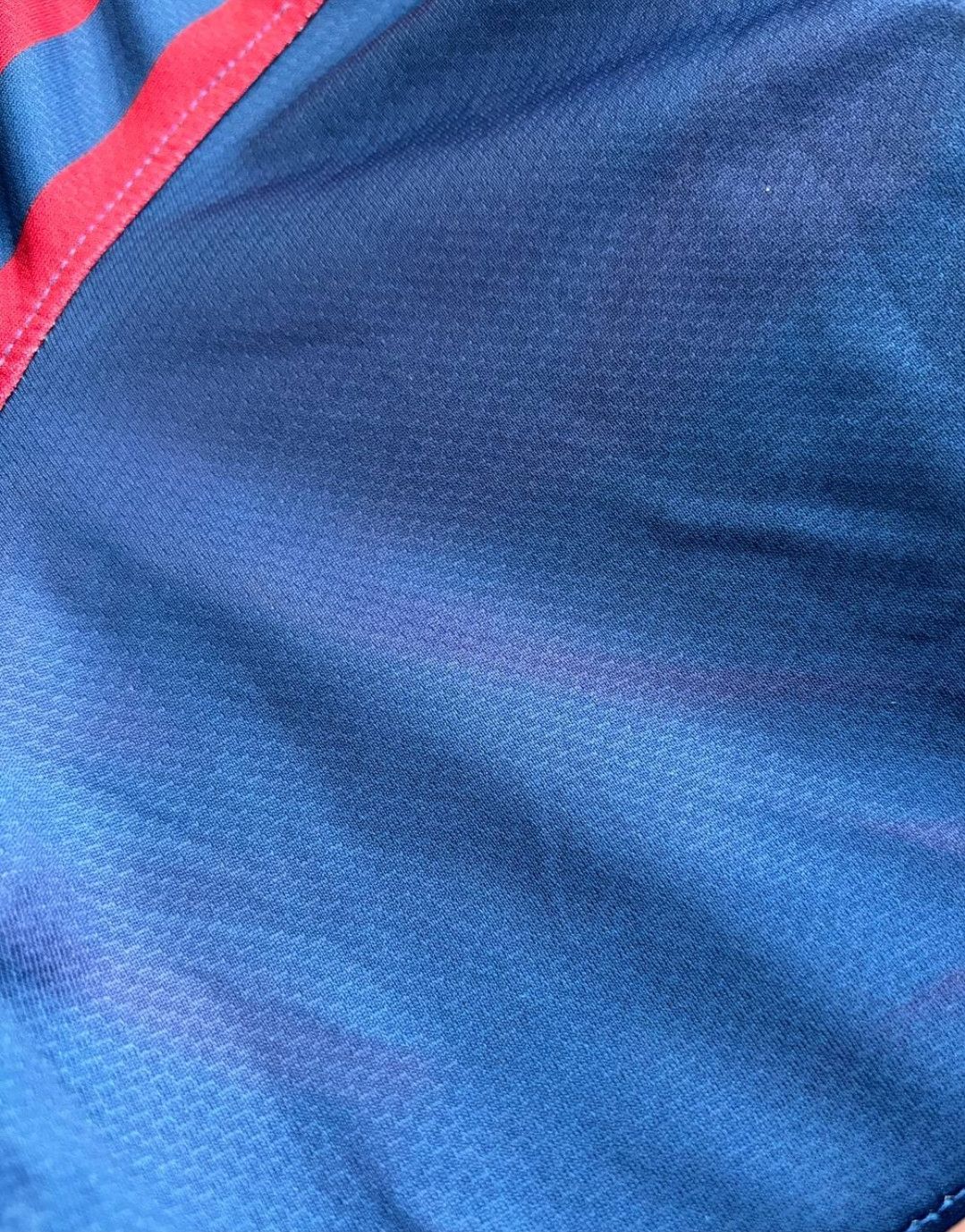 Other Barcelona 11/12 Home Football Jersey T-Shirt Size US M / EU 48-50 / 2 - 10 Thumbnail