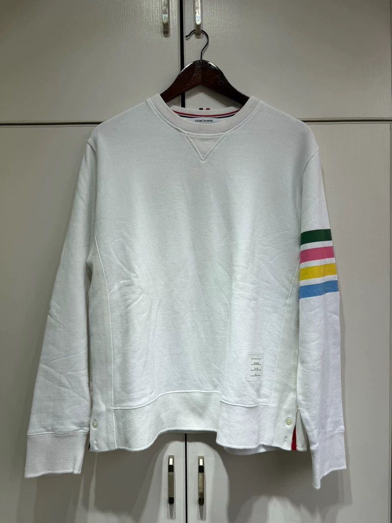 thom browneWhite offset printed round-neck sweatshirt 2503-