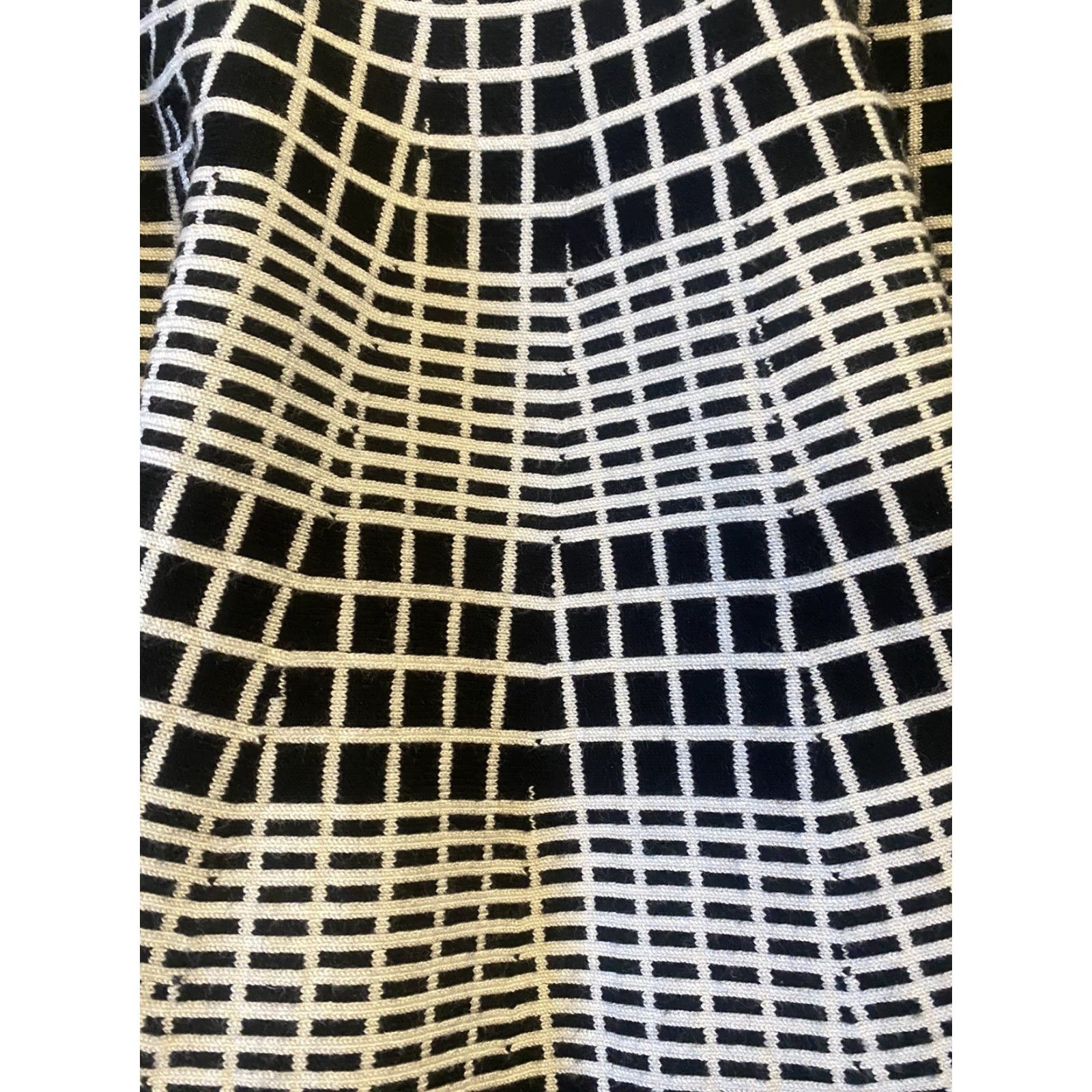 Vintage Lulumari Geometric Mini Shirt Stretch Waist Black & White Women’s Size S Skirt - Regular Wool? Wait, no. Size S / US 4 / IT 40 - 2 Thumbnail