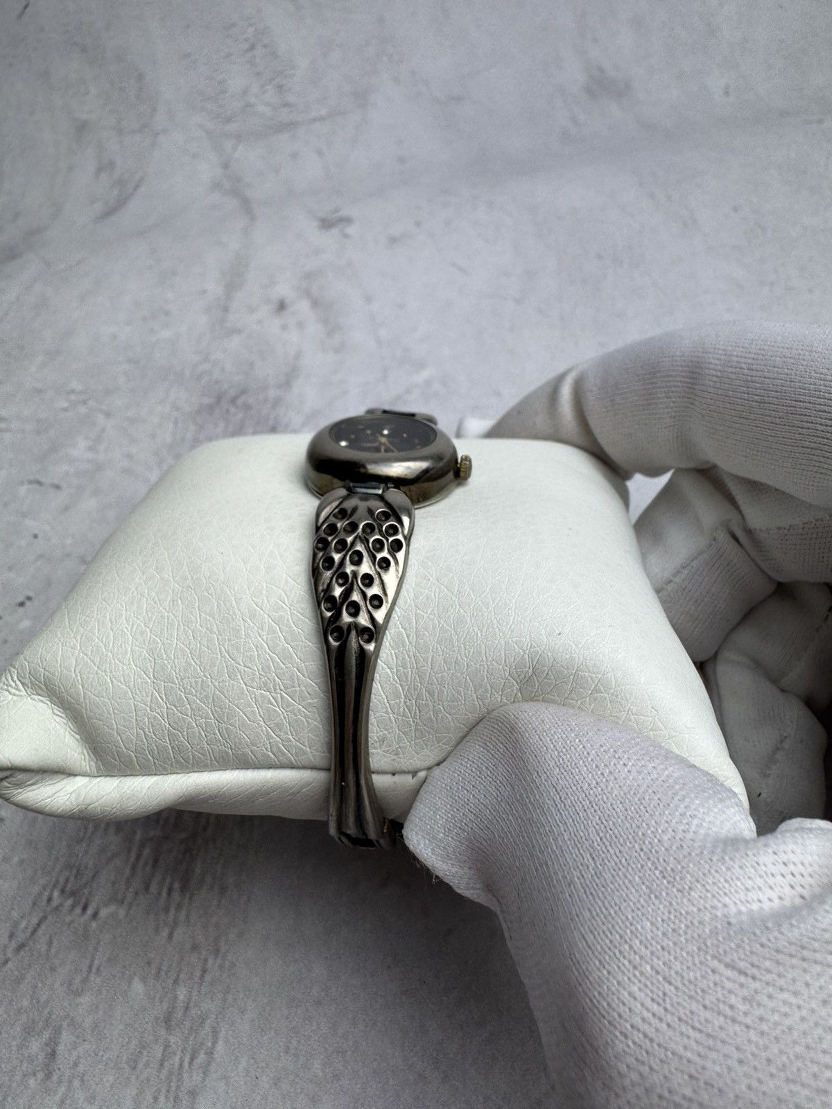 Japanese Brand × Vintage Seiko Futuristic Watch Vintage Size ONE SIZE - 2 Thumbnail