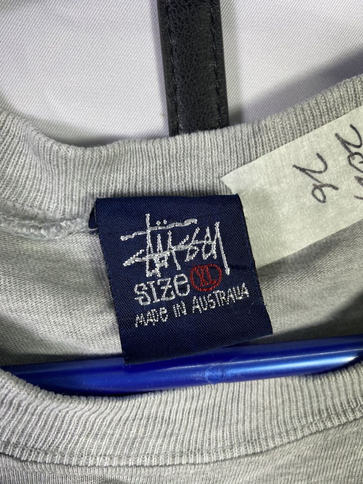 Stussy Vintage stussy big logo distressed size XL Size US XL / EU 56 / 4 - 5 Thumbnail