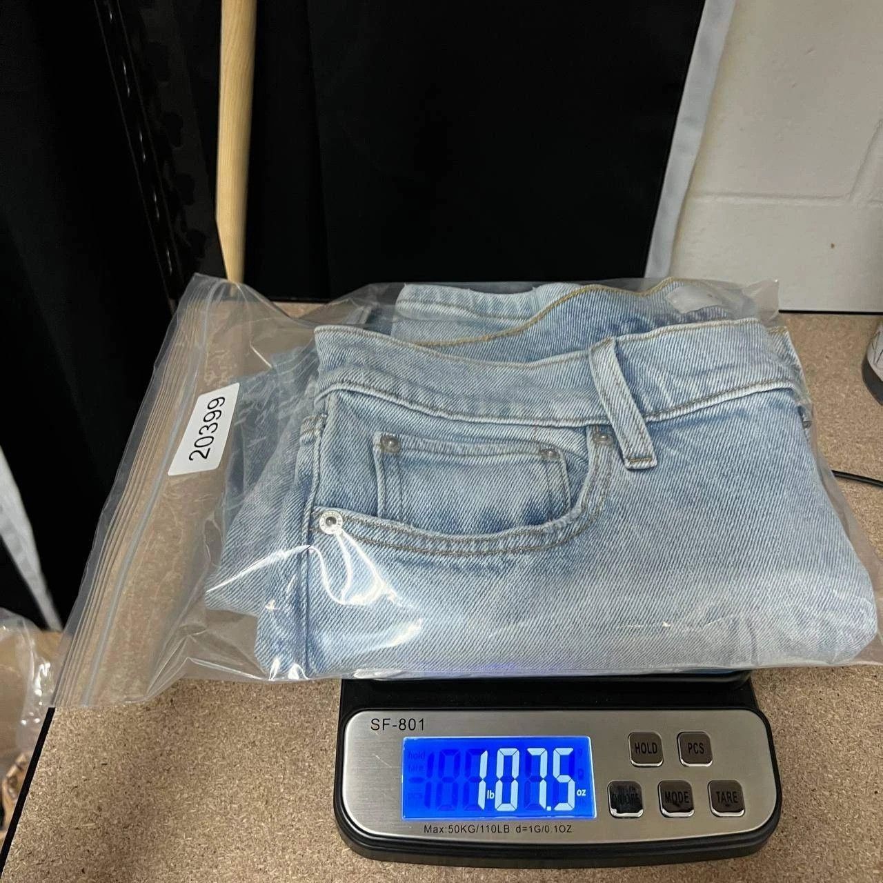 Pacsun Pacsun Jeans Men 31x32 Athletic Slim Faded Denim Distressed Size US 31 - 10 Thumbnail