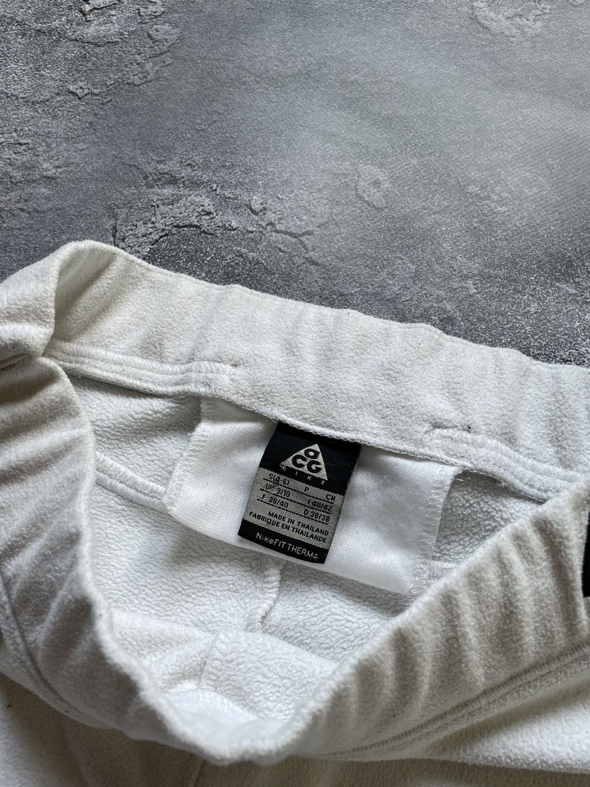 Nike ACG × Vintage Vintage Nike ACG NikeFIT White Fleece Sweatpants Y2K Size 28" / US 6 / IT 42 - 8 Thumbnail