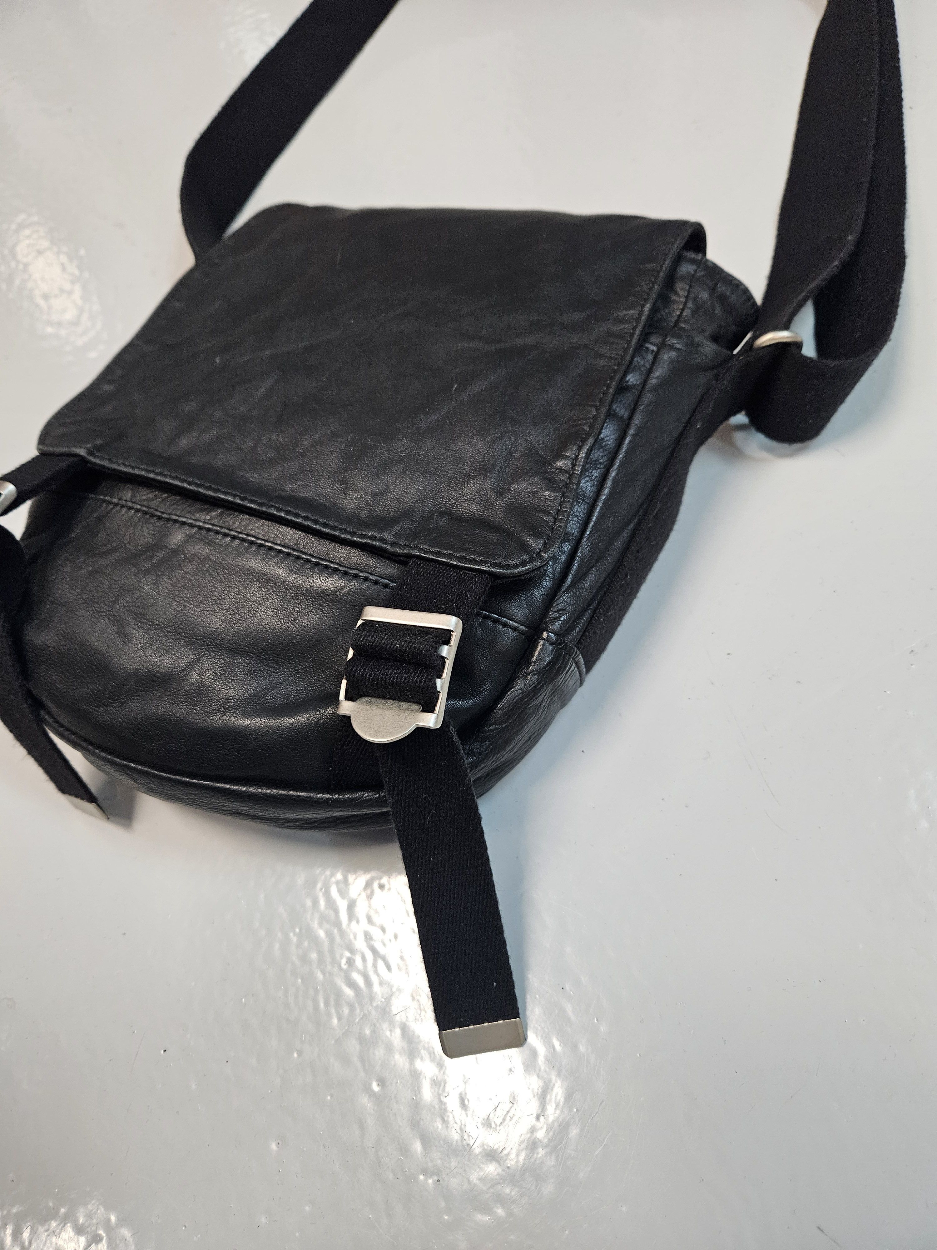 Y's Y's Yohji Yamamoto leather shoulder/ crossbody bag Size ONE SIZE - 7 Thumbnail