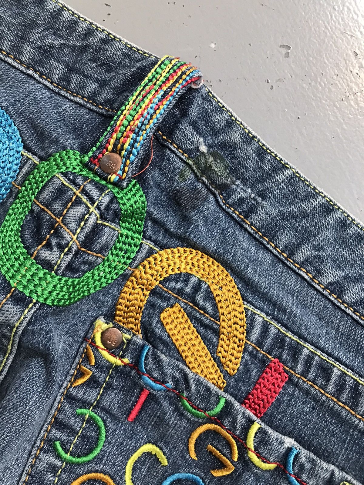 Coogi Vintage Coogi SpellOut embroidered denim jort Size 32" / US 10 / IT 46 - 14 Thumbnail