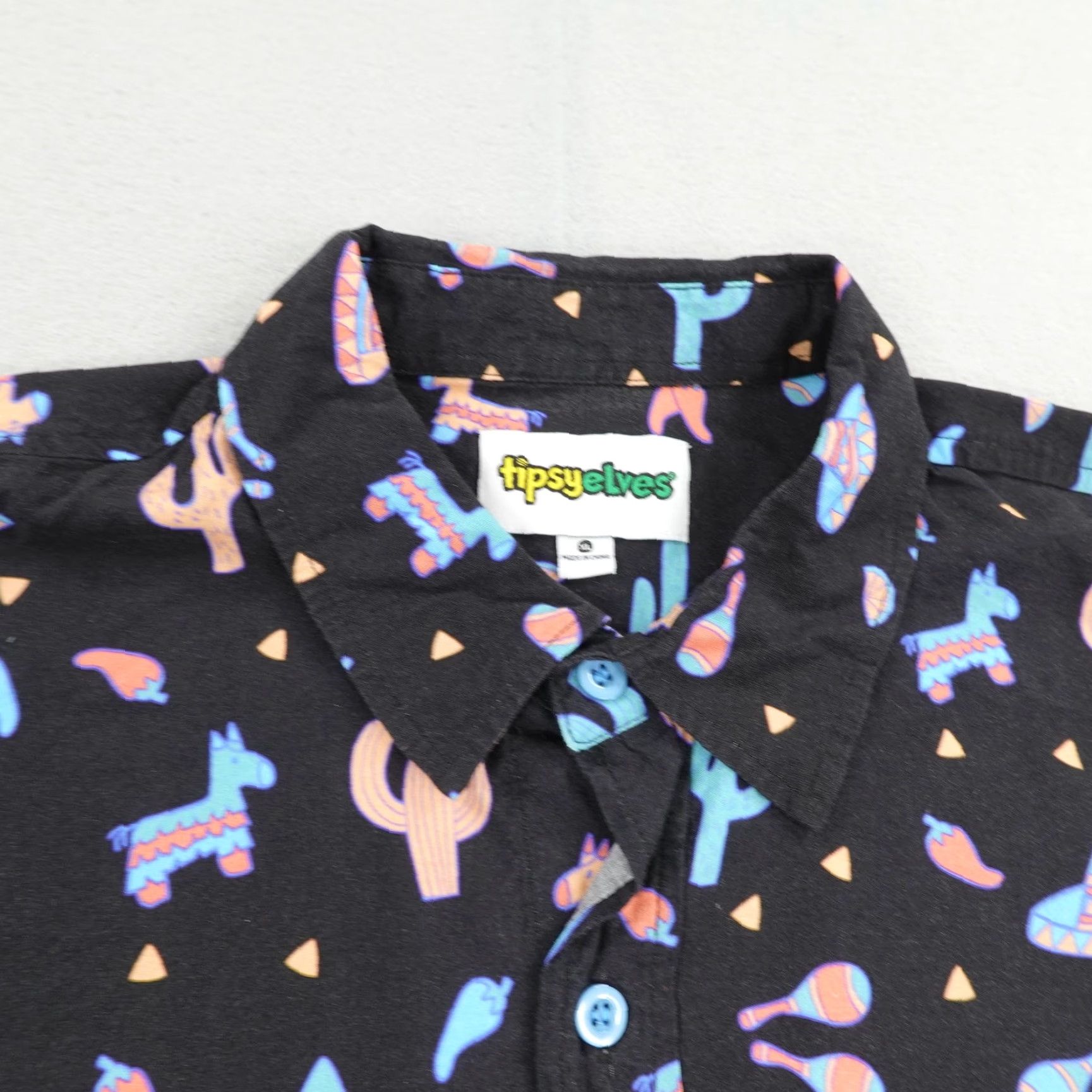 Vintage VINTAGE Tipsy Elves Shirt Men XL Black Graphic Print Southwestern Desert Pinata Mariachi Festive 90s Western Size US XL / EU 56 / 4 - 2 Thumbnail