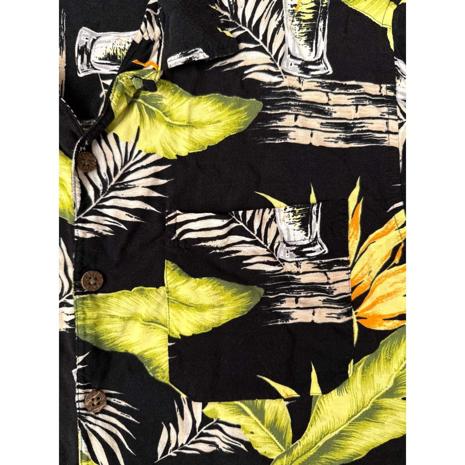 Vintage Junction West Shirt Men Medium Black Floral Button Hawaiian Cocktails Rayon Size US M / EU 48-50 / 2 - 6 Thumbnail