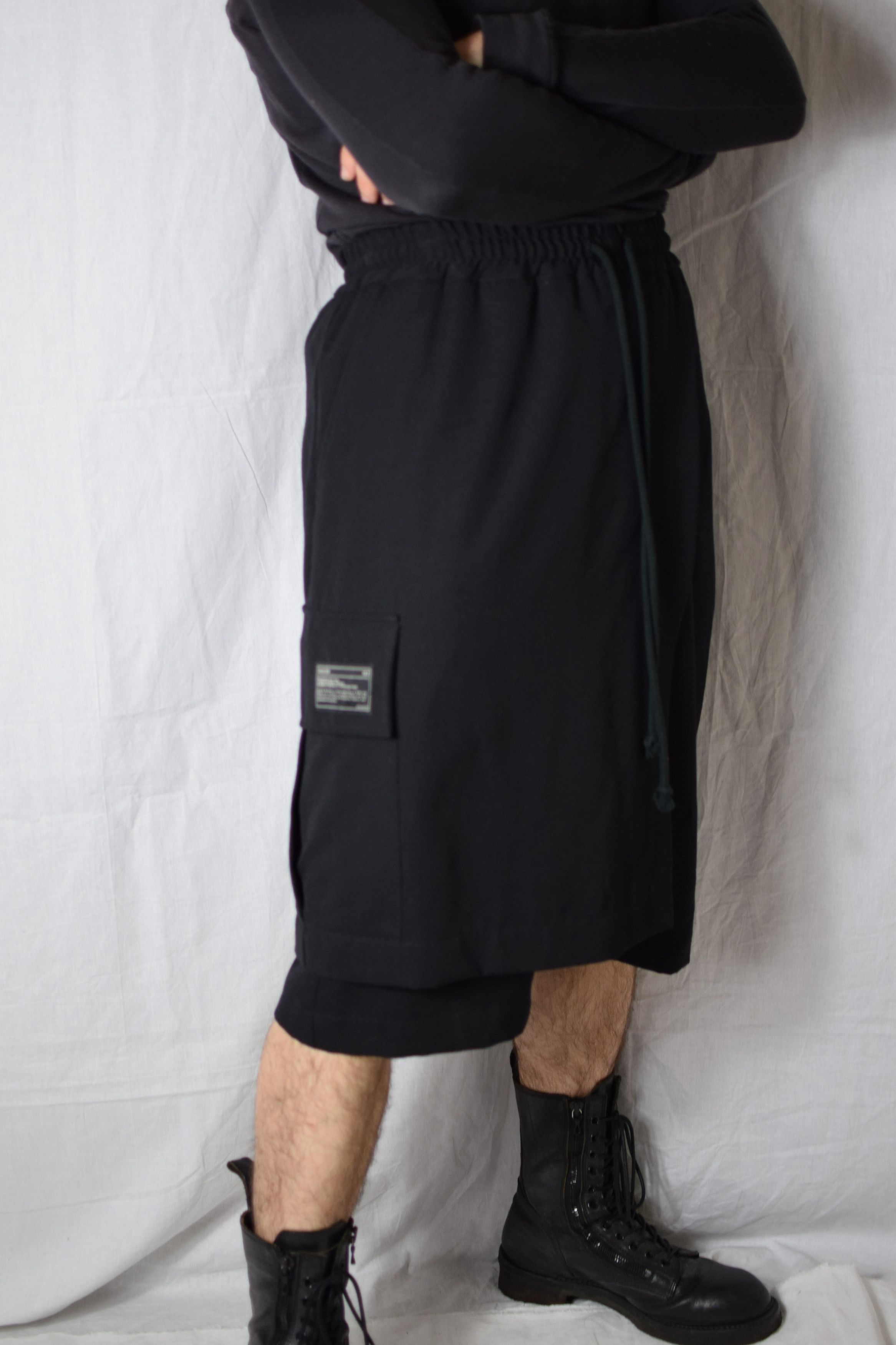 image of Song For The Mute Sftm 19.2 Hunter Flap Shorts - Mst046P5_Brshblk in Black, Men's (Size 32)