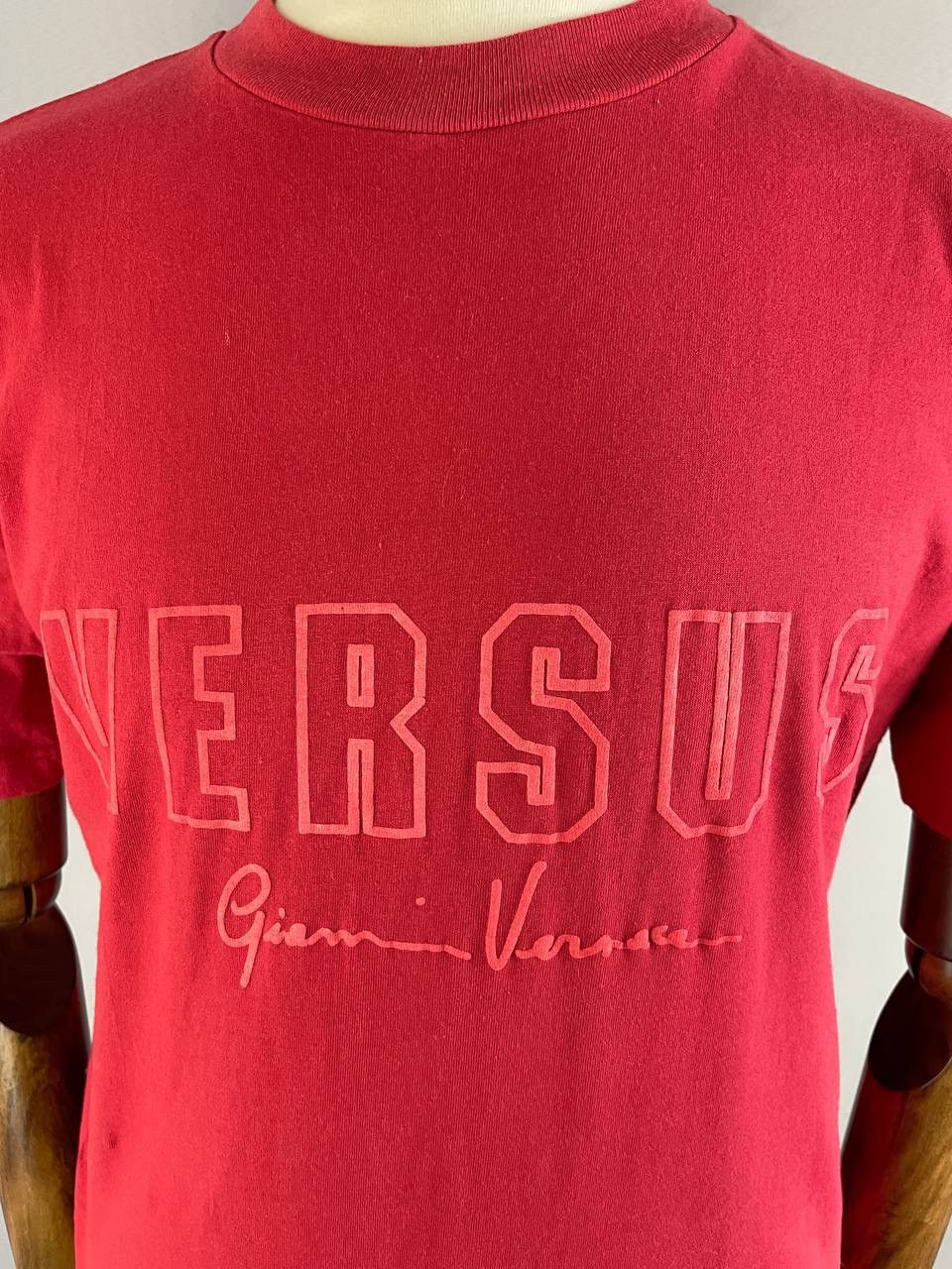 Versace Gianni Versace Profumi Tee T Shirt Big Logo Red Size US XL / EU 56 / 4 - 4 Thumbnail