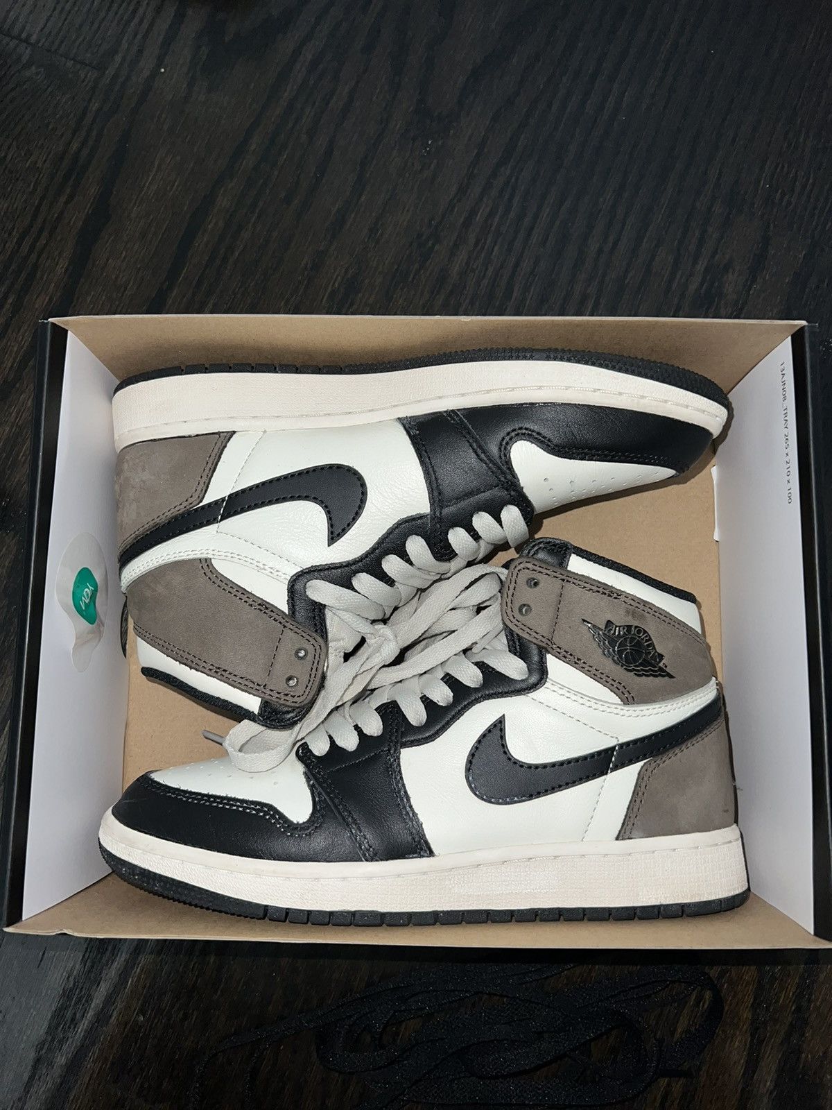 Jordan Brand Jordan 1 Retro High Mocha Size US 6 / IT 36 - 1 Thumbnail