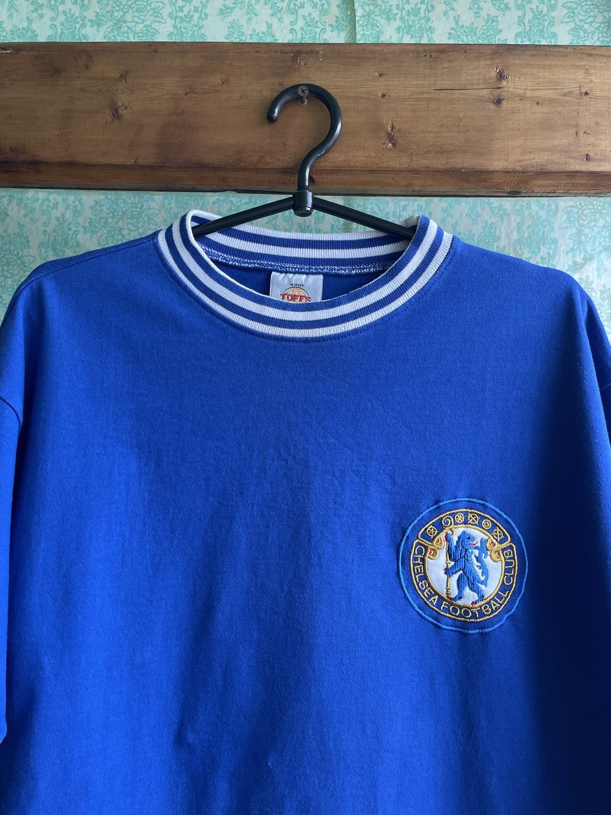 Toffs Toffs Chelsea CFC Retro Replicas Football Shirt 1963-63 Size US M / EU 48-50 / 2 - 2 Thumbnail
