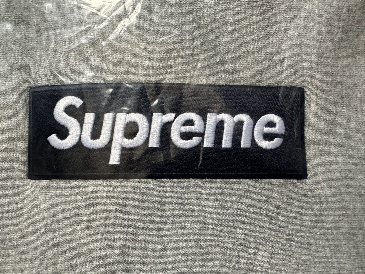 Supreme SUPREME FW25 BOX LOGO HOODED SWEATSHIRT NAVY M BRAND NEW Size US M / EU 48-50 / 2 - 2 Thumbnail