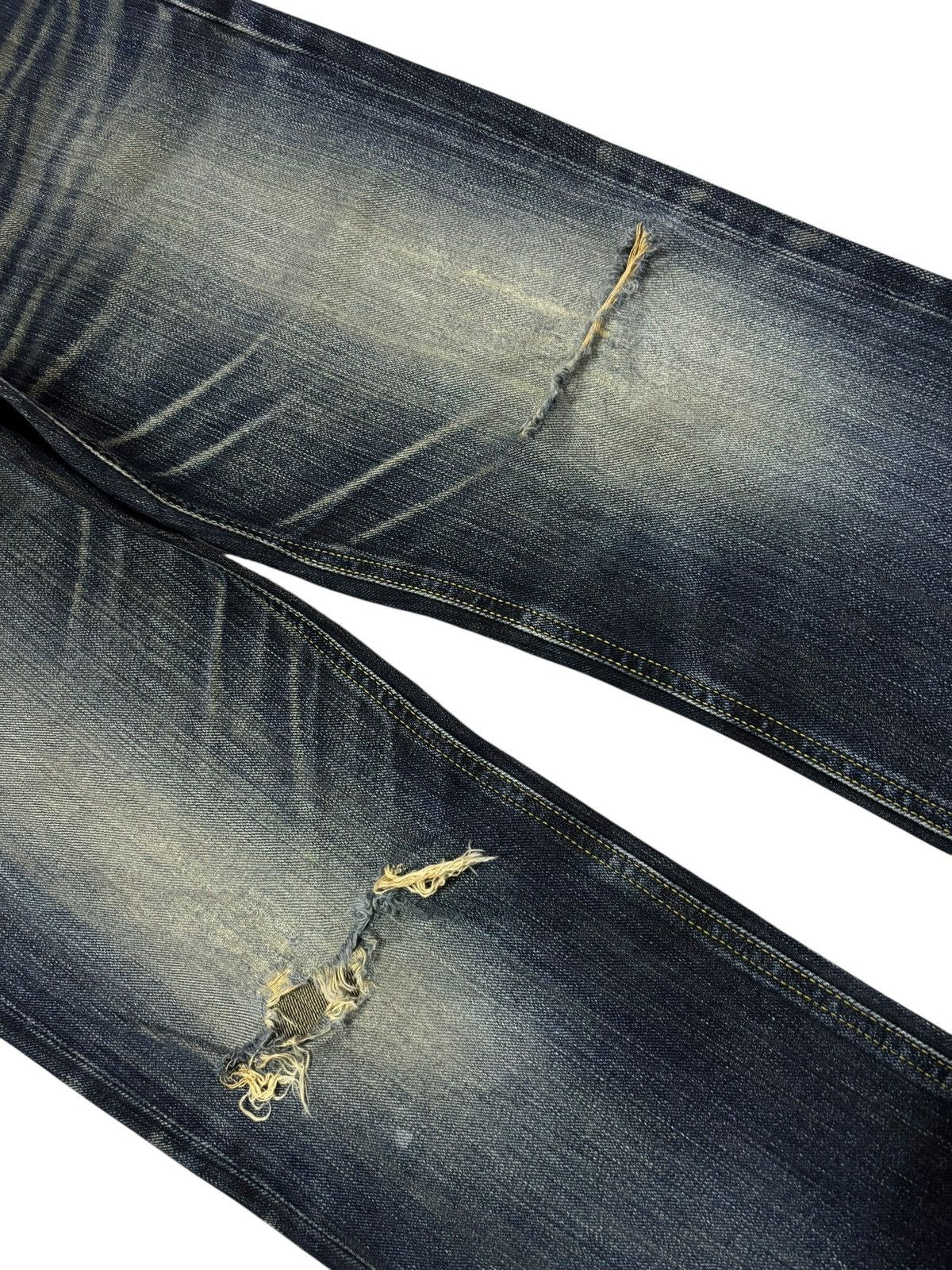 Japanese Brand Vtg Buckle Lee Japan Distressed Jeans Size US 32 / EU 48 - 3 Thumbnail