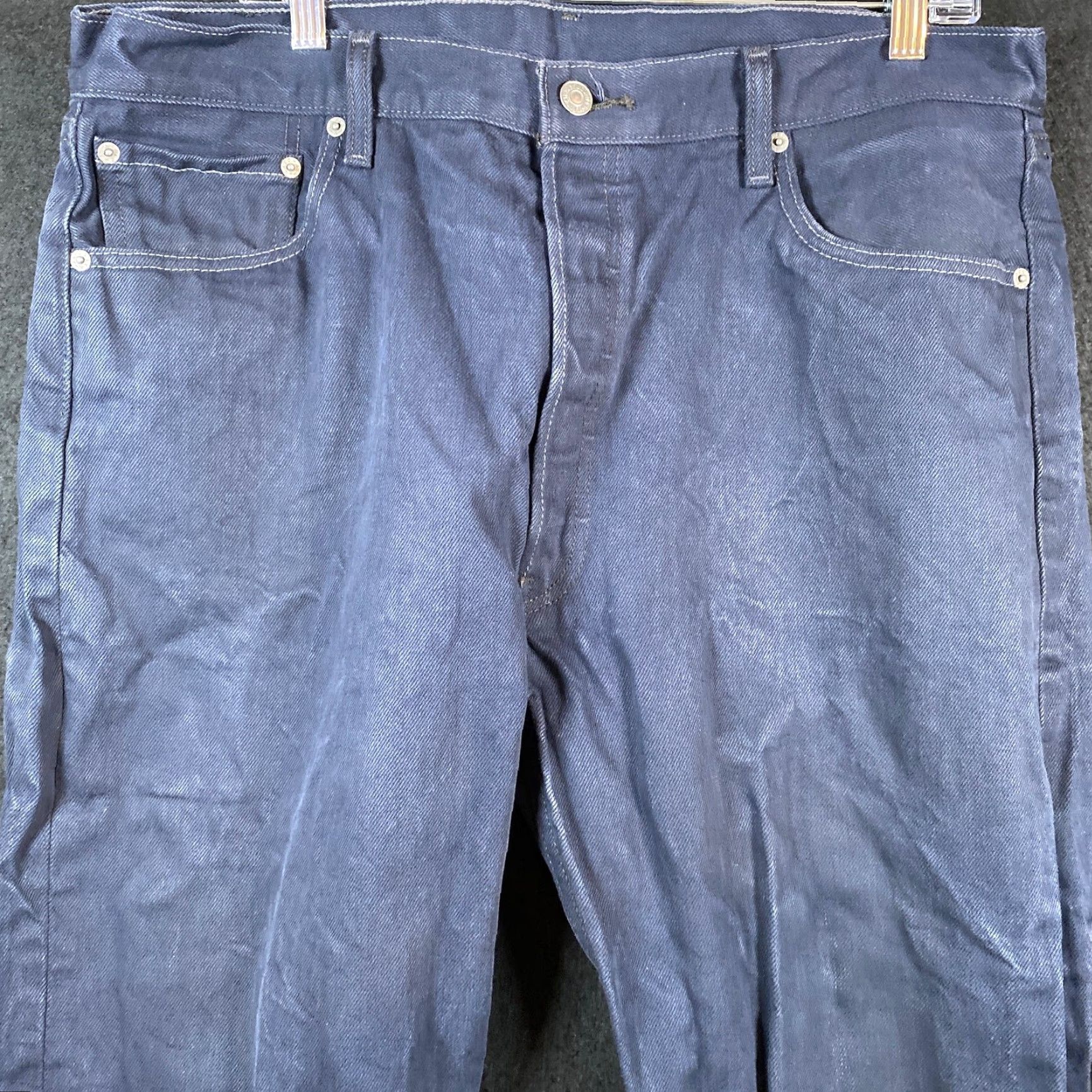 Levi's Levi's Mens Jeans Blue Denim 501 Button Fly Straight Cotton 36x32 5-Pocket Design Regular Rise High Solid Pattern Jeans Mens Size US 36 / EU 52 - 2 Thumbnail