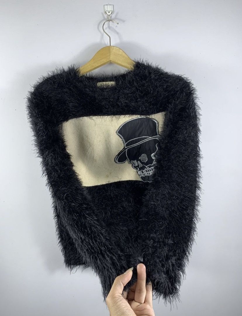 Beauty Beast Japanese Shabei Crazy Fuzzy Mohair Skull Ifsix lgb style Size US M / EU 48-50 / 2 - 3 Thumbnail