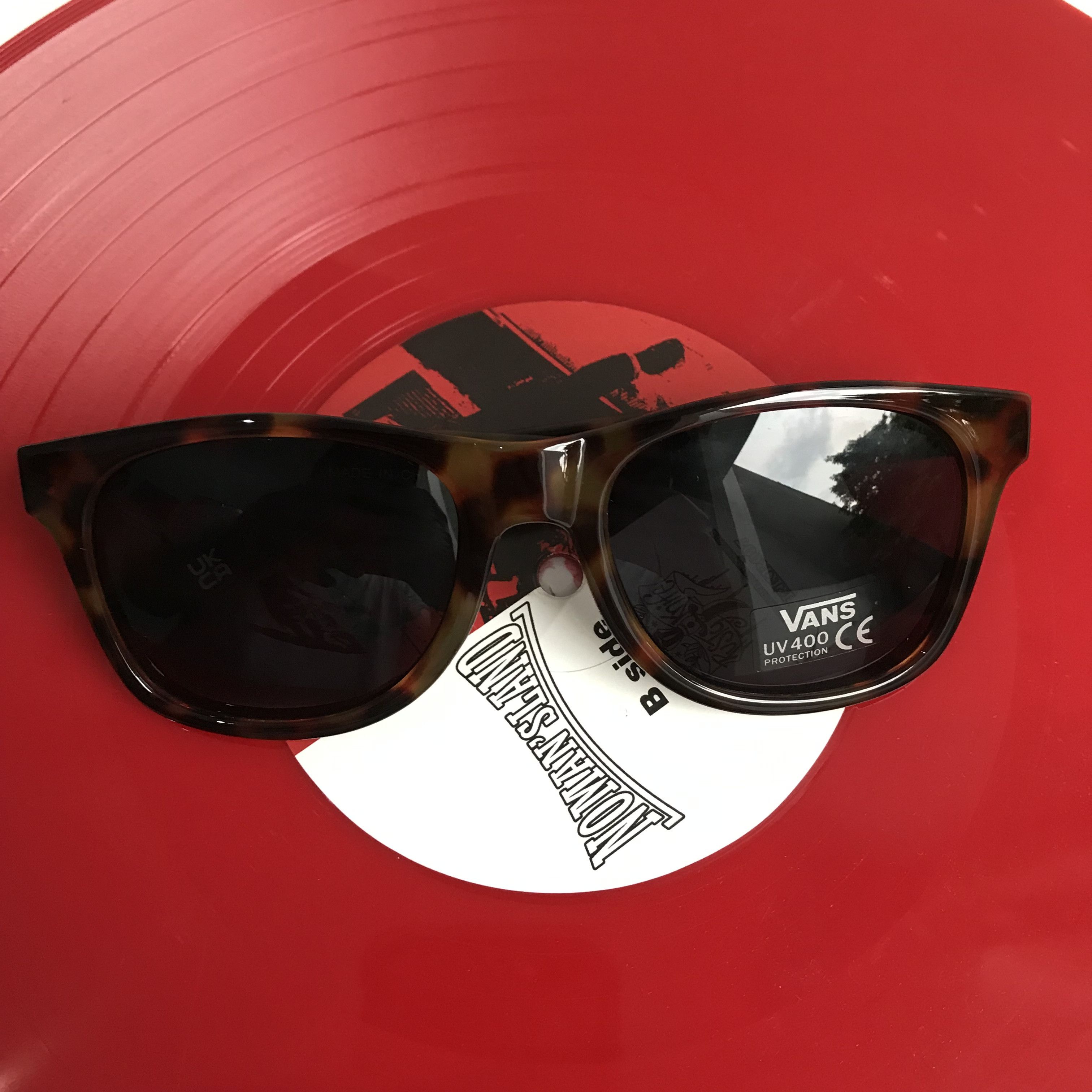 Vans Vans Wayfarer Turtoise Eyewear Sunglasses Brand New With Size ONE SIZE - 2 Thumbnail