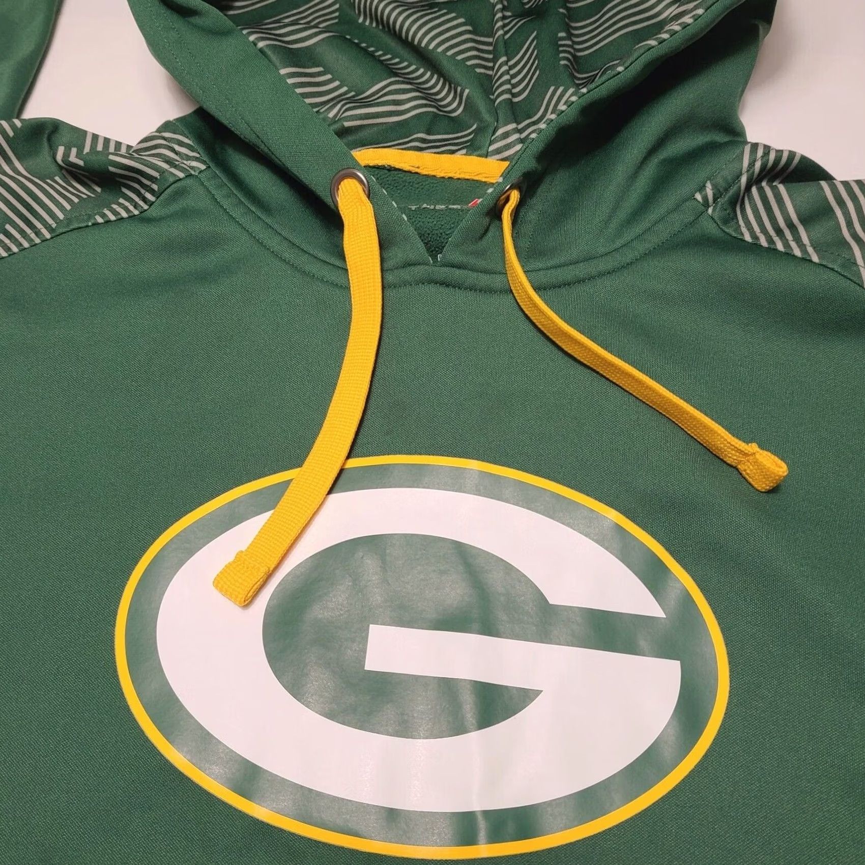 NFL Majestic ThermaBase Green Bay Packers Hoodie Pullover Green NFL Men’s Medium unisex Adult Long Sleeve Graphic Print Football-NFL Hoodie Size US M / EU 48-50 / 2 - 4 Thumbnail