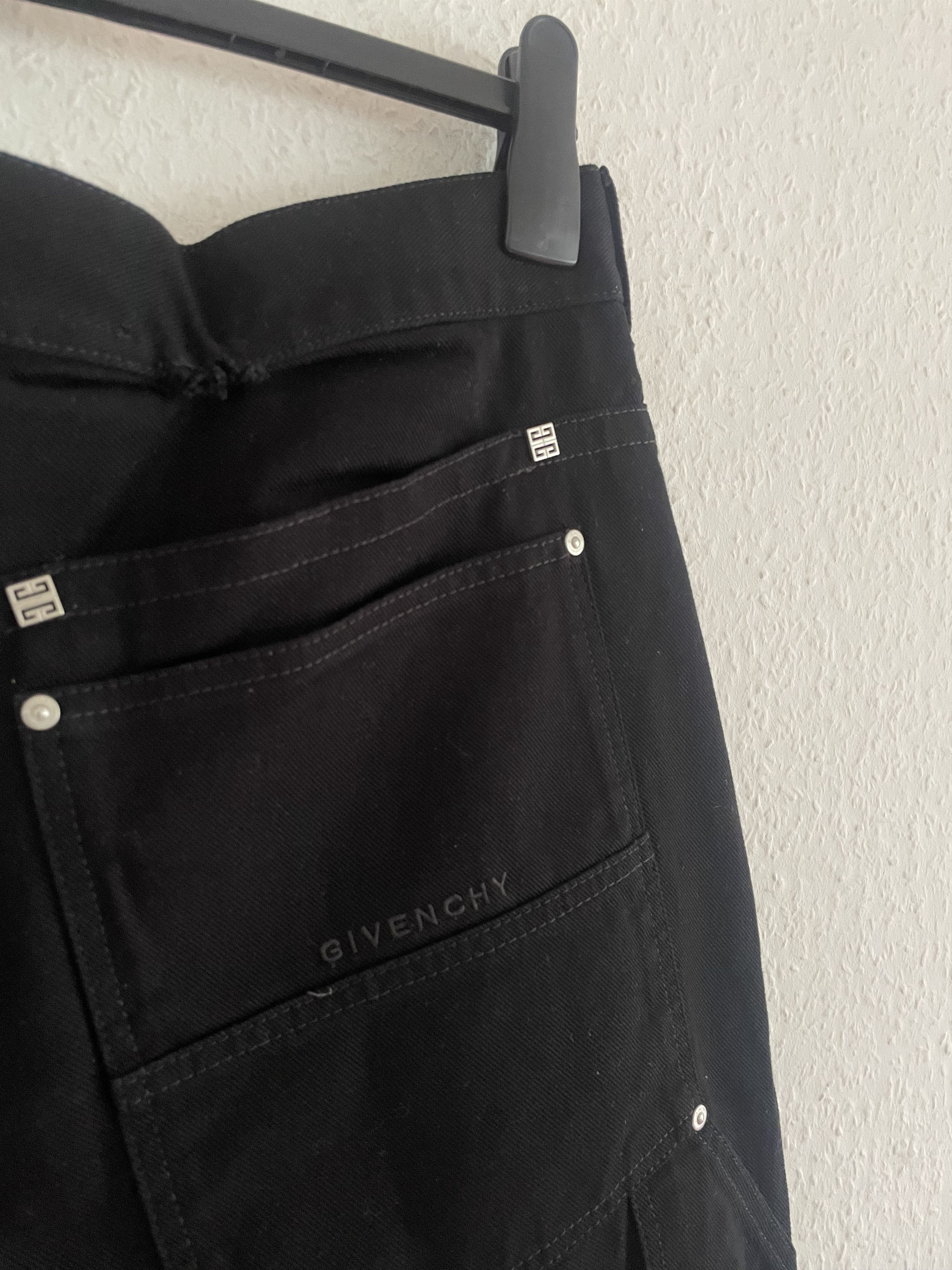 Givenchy Convertible Zip-Off Cargo Jeans Black Size US 34 / EU 50 - 14 Thumbnail