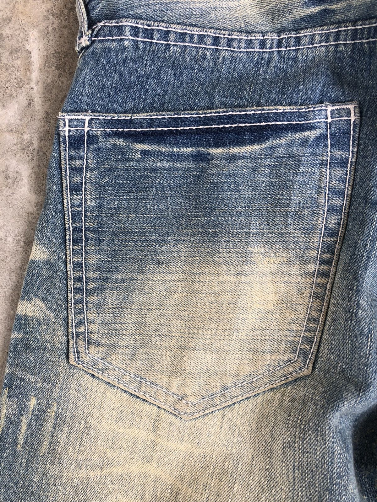 Who Decides War Japanese Urban Craft Distressed Jeans Size US 31 - 19 Thumbnail