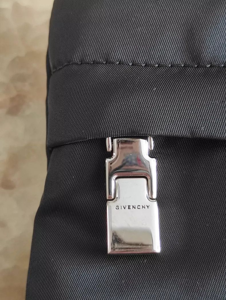 Givenchy Givenchy Logo Crossbody Bag Size ONE SIZE - 3 Thumbnail