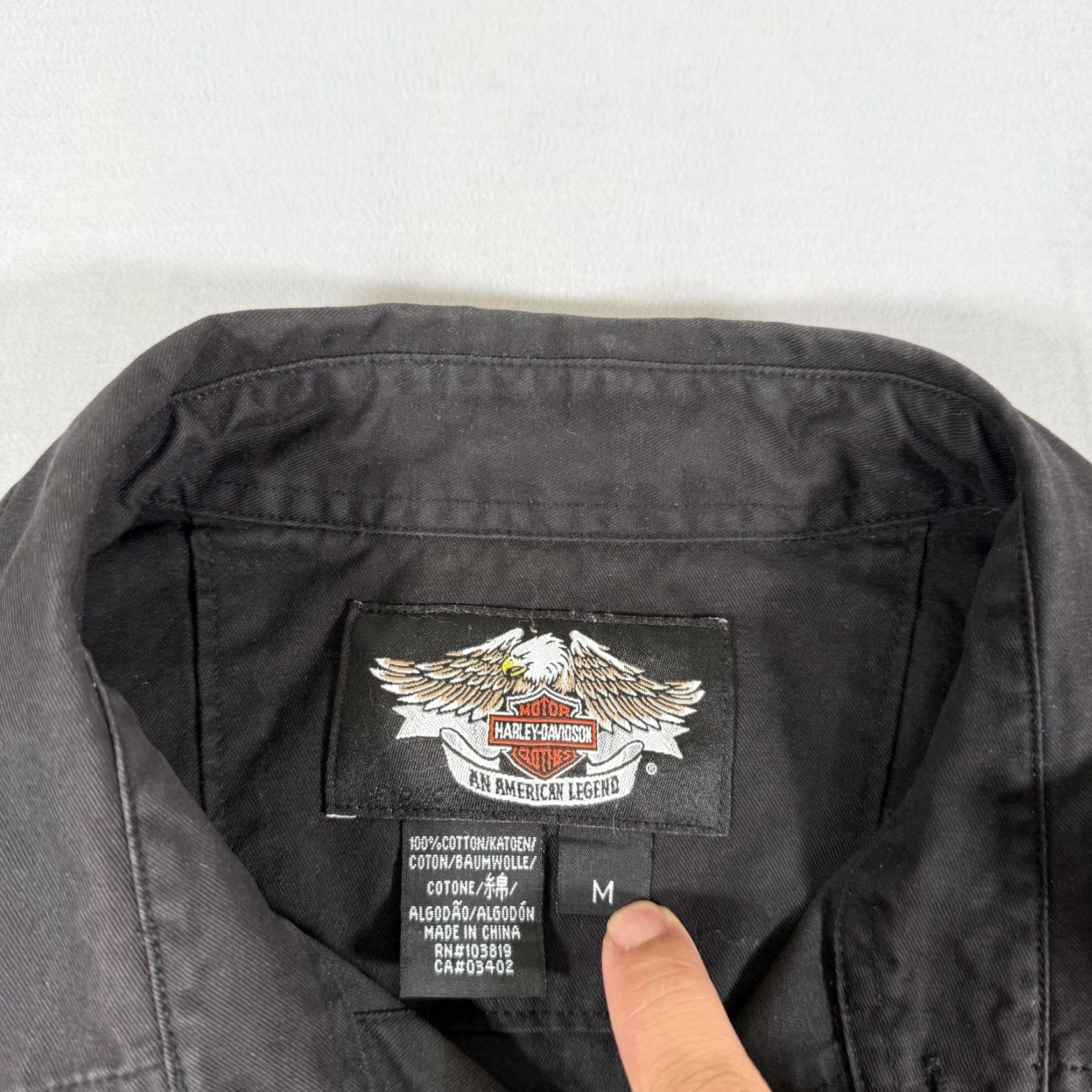 Harley Davidson VINTAGE Harley-Davidson Shirt Mens Medium Long Sleeve Button-Up Motorcycle 1903 Graphic Print Size US M / EU 48-50 / 2 - 5 Thumbnail