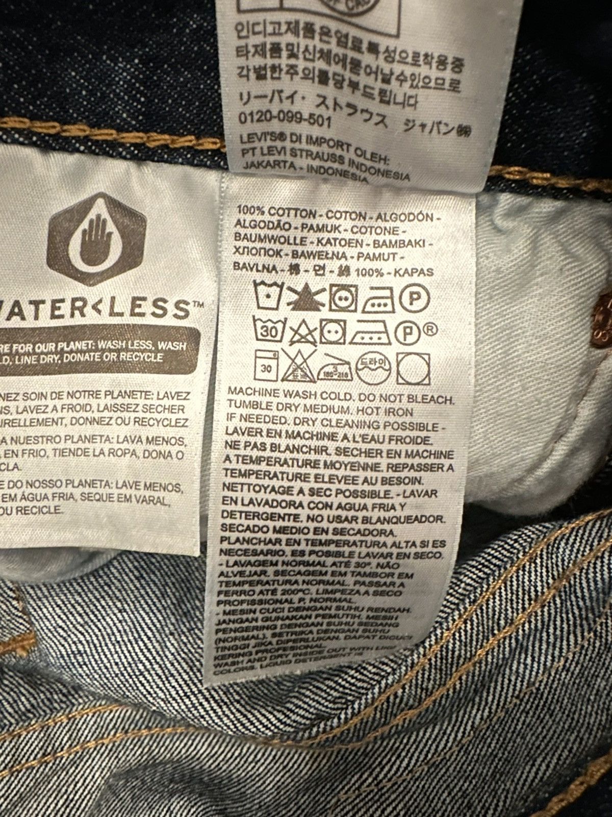 Levi's Levis 501 Jeans Mens 32x29 Straight Leg Button Fly Size US 32 / EU 48 - 11 Thumbnail