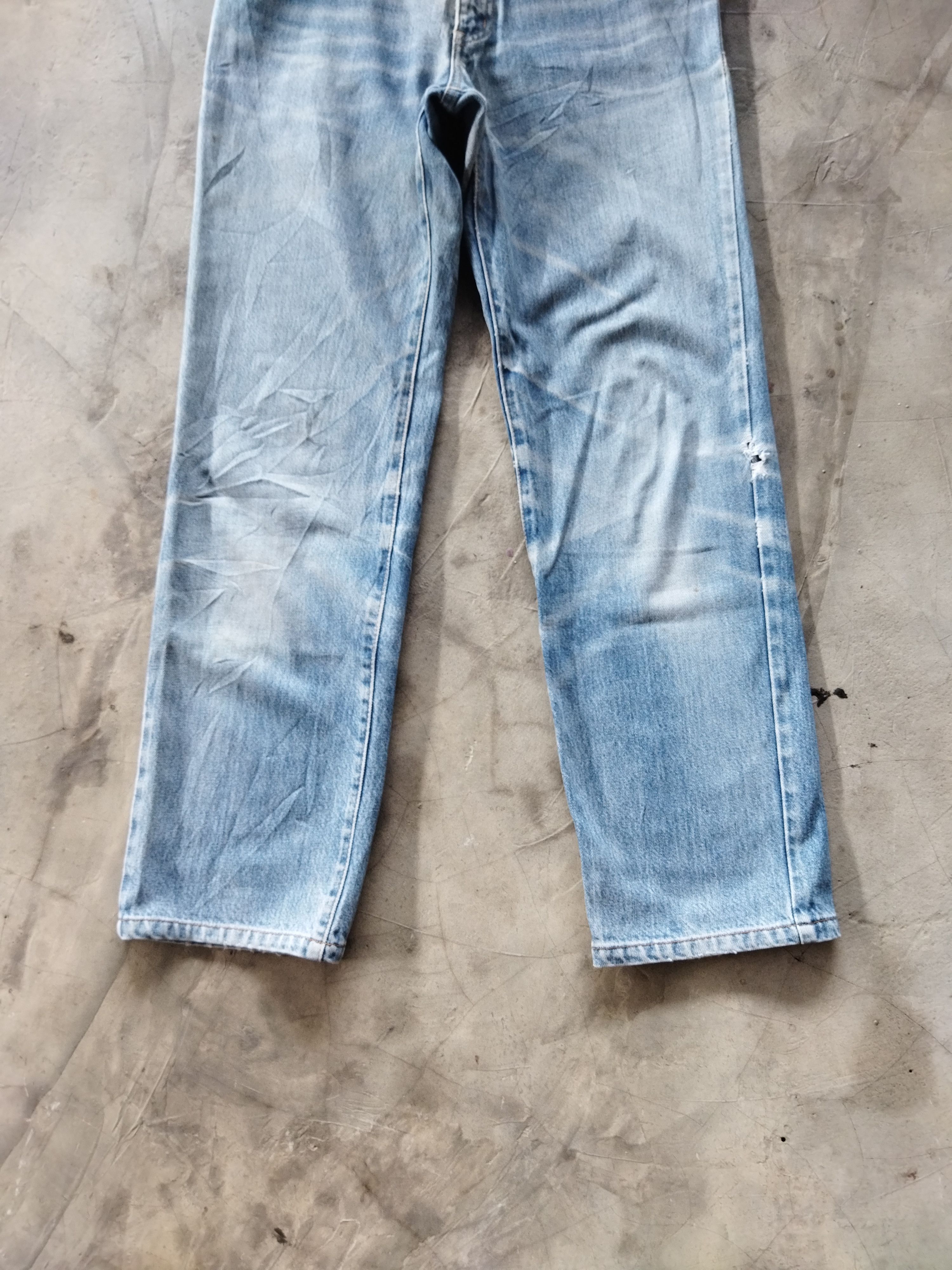 Edwin × Vintage VINTAGE EDWIN DISTRESSED LIGHT BLUE JEANS PANTS Size US 30 / EU 46 - 3 Thumbnail