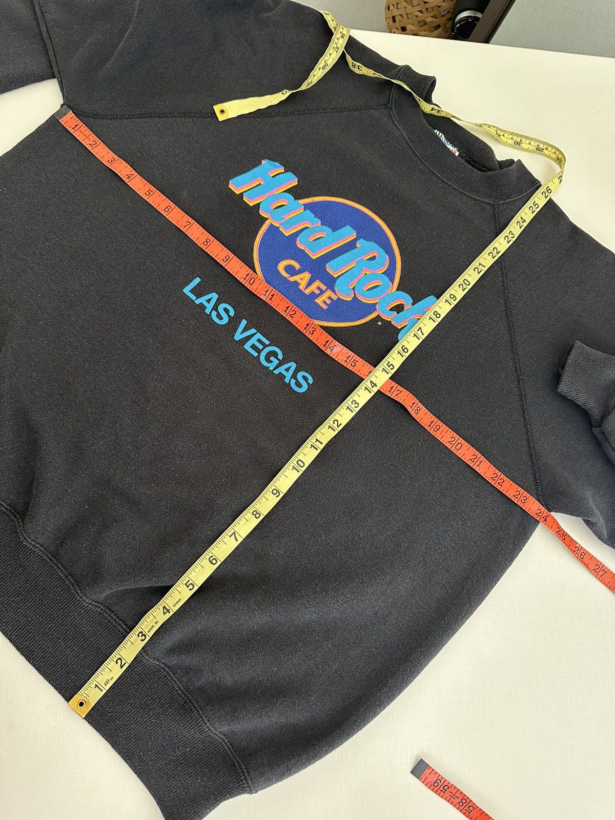 Hard Rock Cafe × Vintage Vintage 90s Hard Rock Cafe Crewneck Las Vegas Made In USA XL Size US XL / EU 56 / 4 - 7 Thumbnail