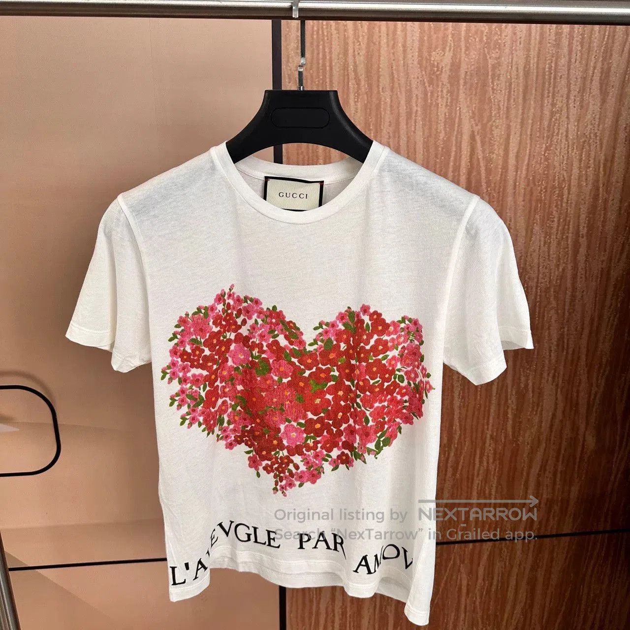 Gucci Gucci White Heart Bird Short Sleeve XS. Size XS / US 0-2 / IT 36-38 - 1 Thumbnail