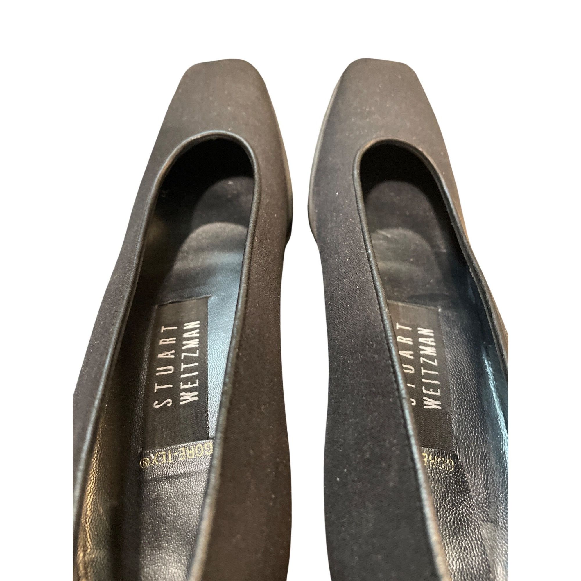 Stuart Weitzman Stuart Weitzman Gore-Tex wms black suede 2.5" block slip on Size US 6.5 / IT 36.5 - 8 Thumbnail