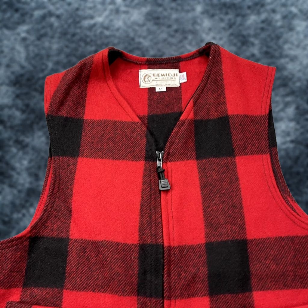 Vintage VINTAGE Bemidji Woolen Mills Vest Mens M Red Buffalo Plaid Full Zip USA Vest Mens M Red Buffalo Plaid Full Zip USA Size US M / EU 48-50 / 2 - 1 Thumbnail