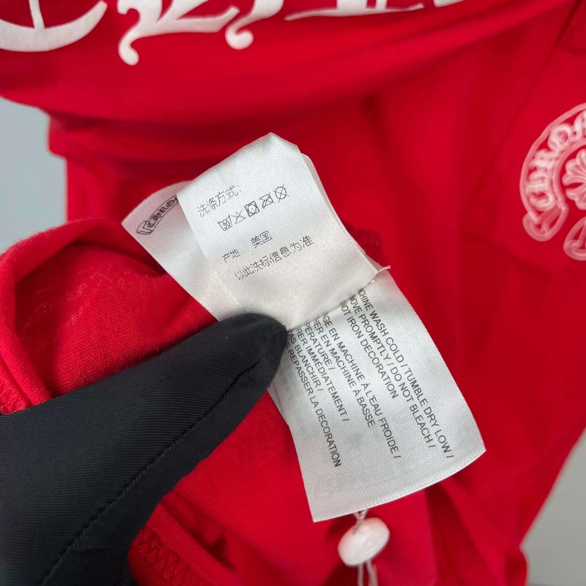 Chrome Hearts Chrome Hearts Red Horseshoe Cross Long Sleeve T-shirt 170 Size US S / EU 44-46 / 1 - 5 Thumbnail