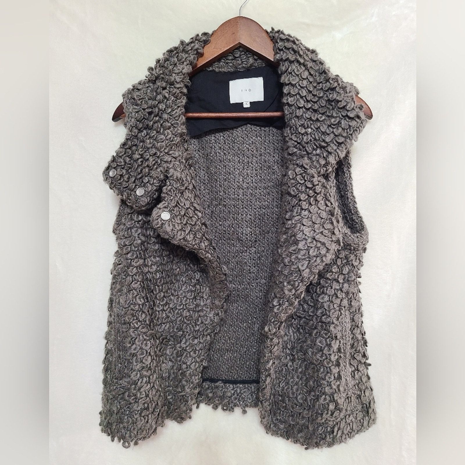 IRO Catleen Gray Boucle Knit Vest Size 40 (US 8)