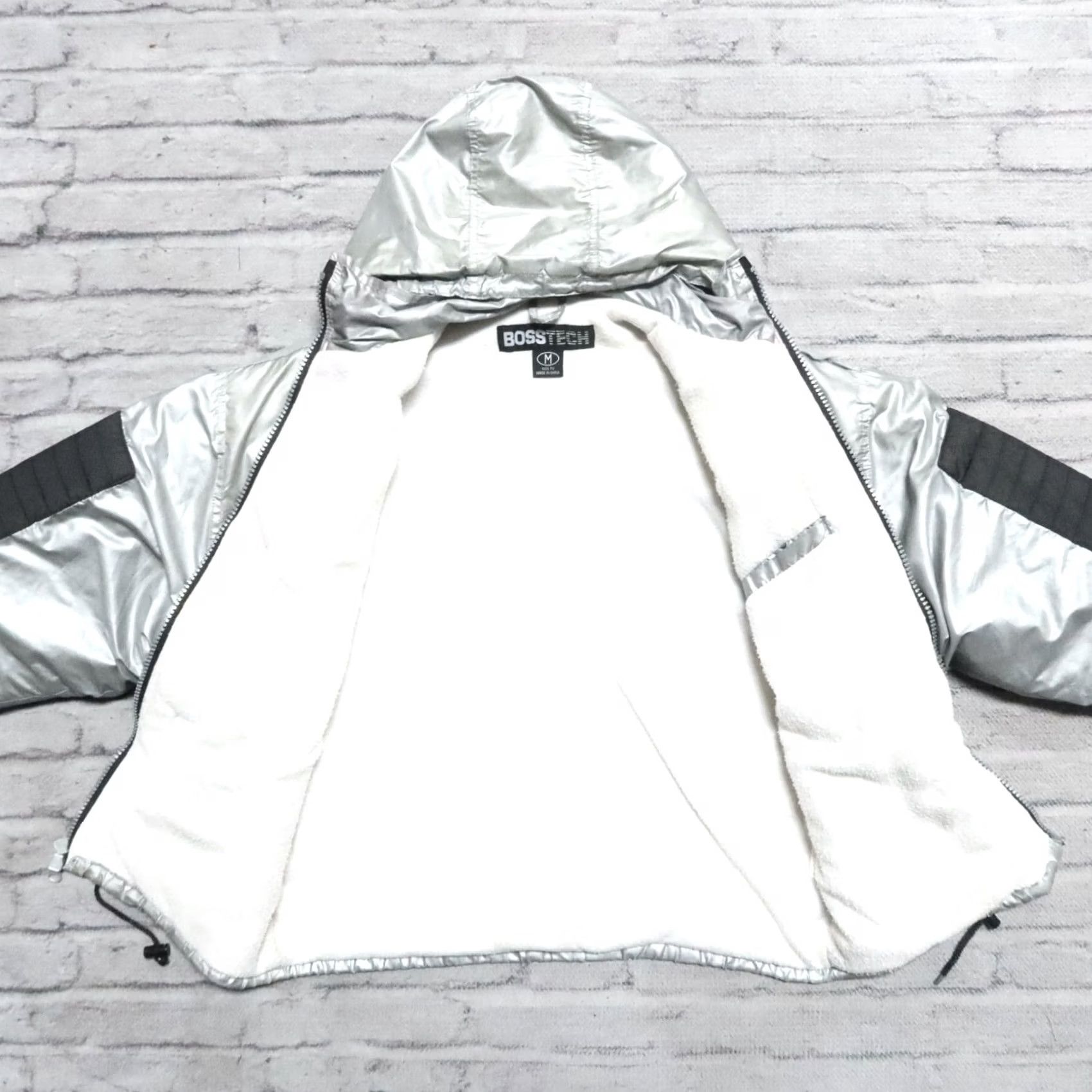 Vintage Vintage Boss Tech Quilted Puffer Jacket M Silver Men Size M Jacket Size US M / EU 48-50 / 2 - 5 Thumbnail