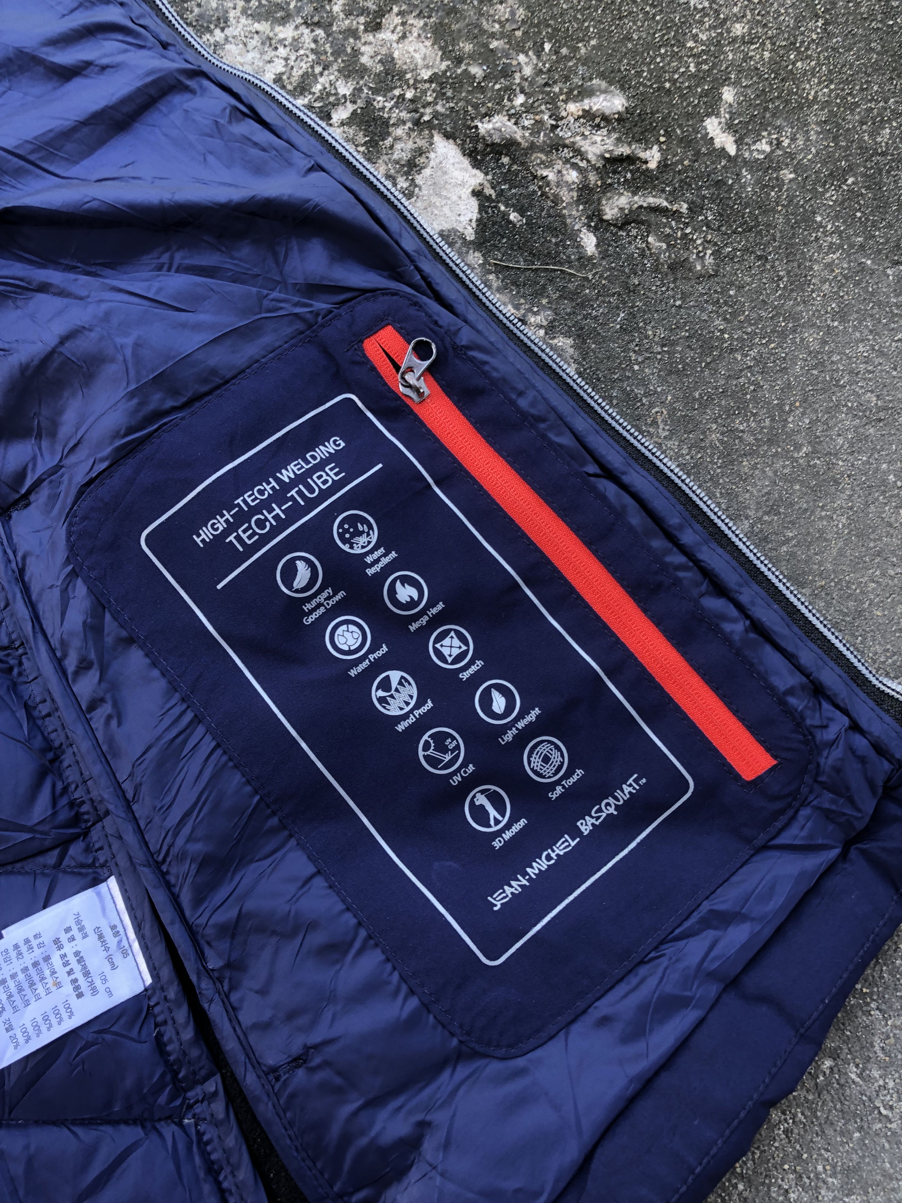 Jean-Michel Basquiat Vintage Jean-Michel Basquiat TECH -TUBE Vests Size US L / EU 52-54 / 3 - 8 Thumbnail