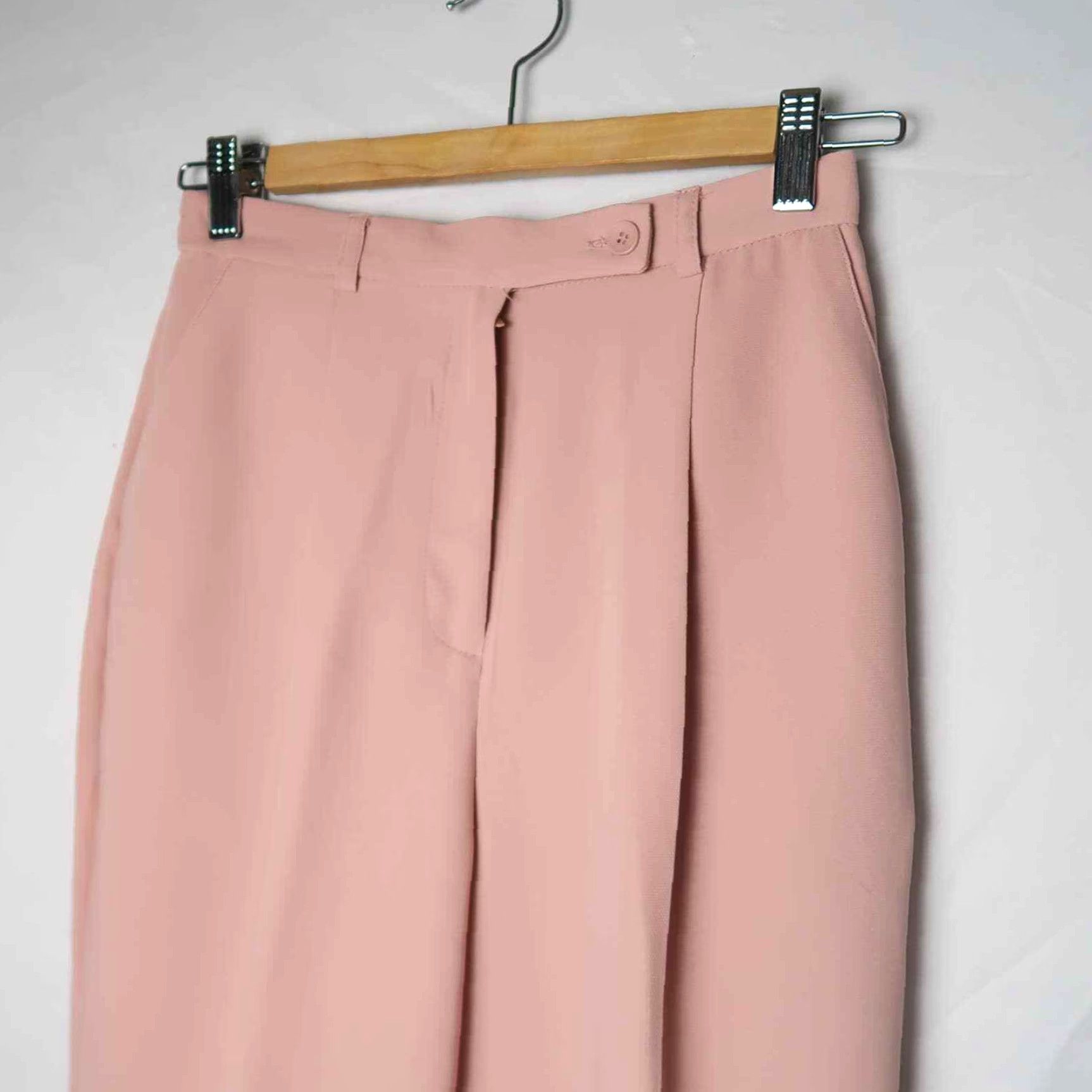 Vintage VINTAGE 90s light pink high rise pleat front trouser pants Style&co. 6 Petite Polyester Women’s Pants Size 28" / US 6 / IT 42 - 2 Thumbnail