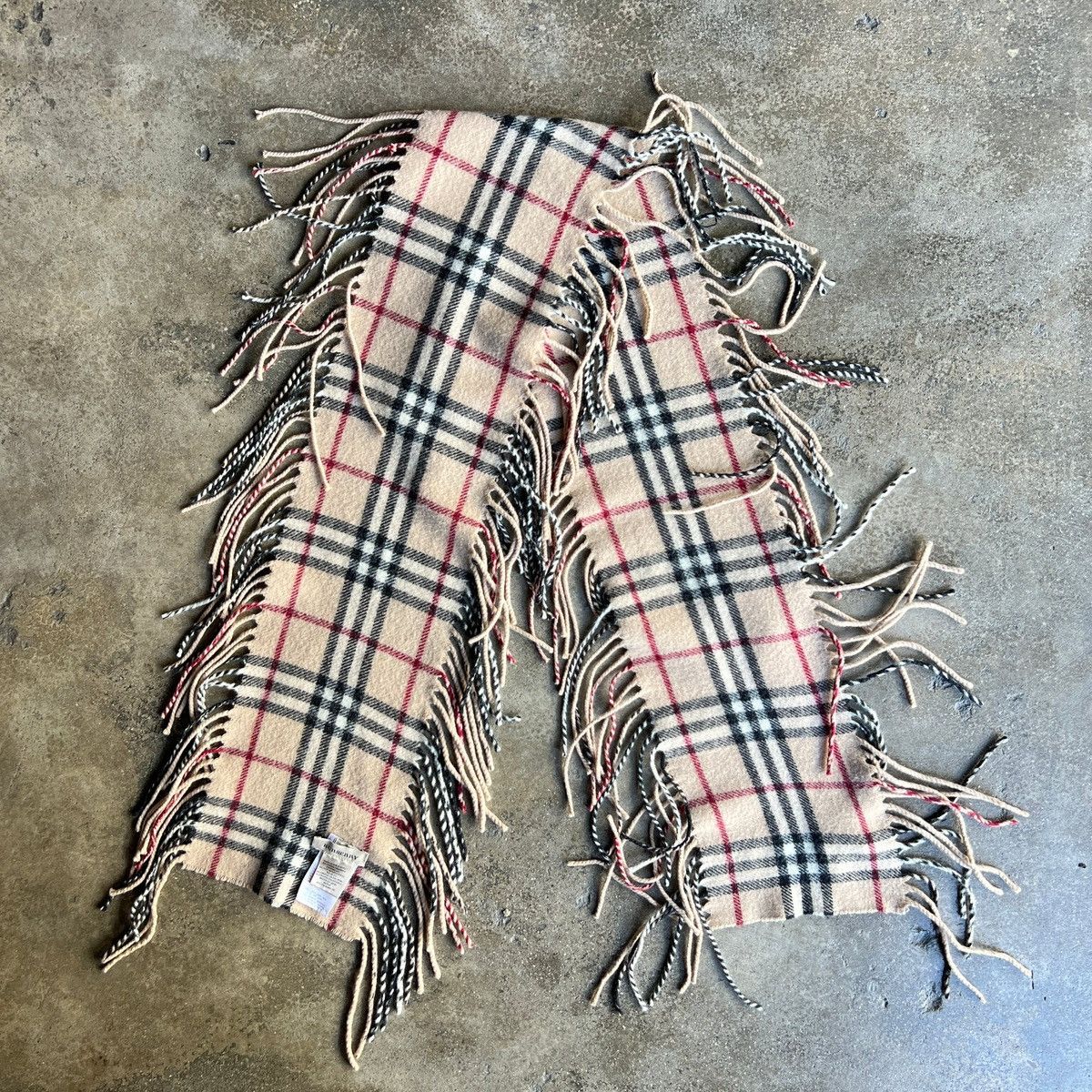 Burberry Burberry Cashmere Tartan Scarf Size ONE SIZE - 1 Thumbnail