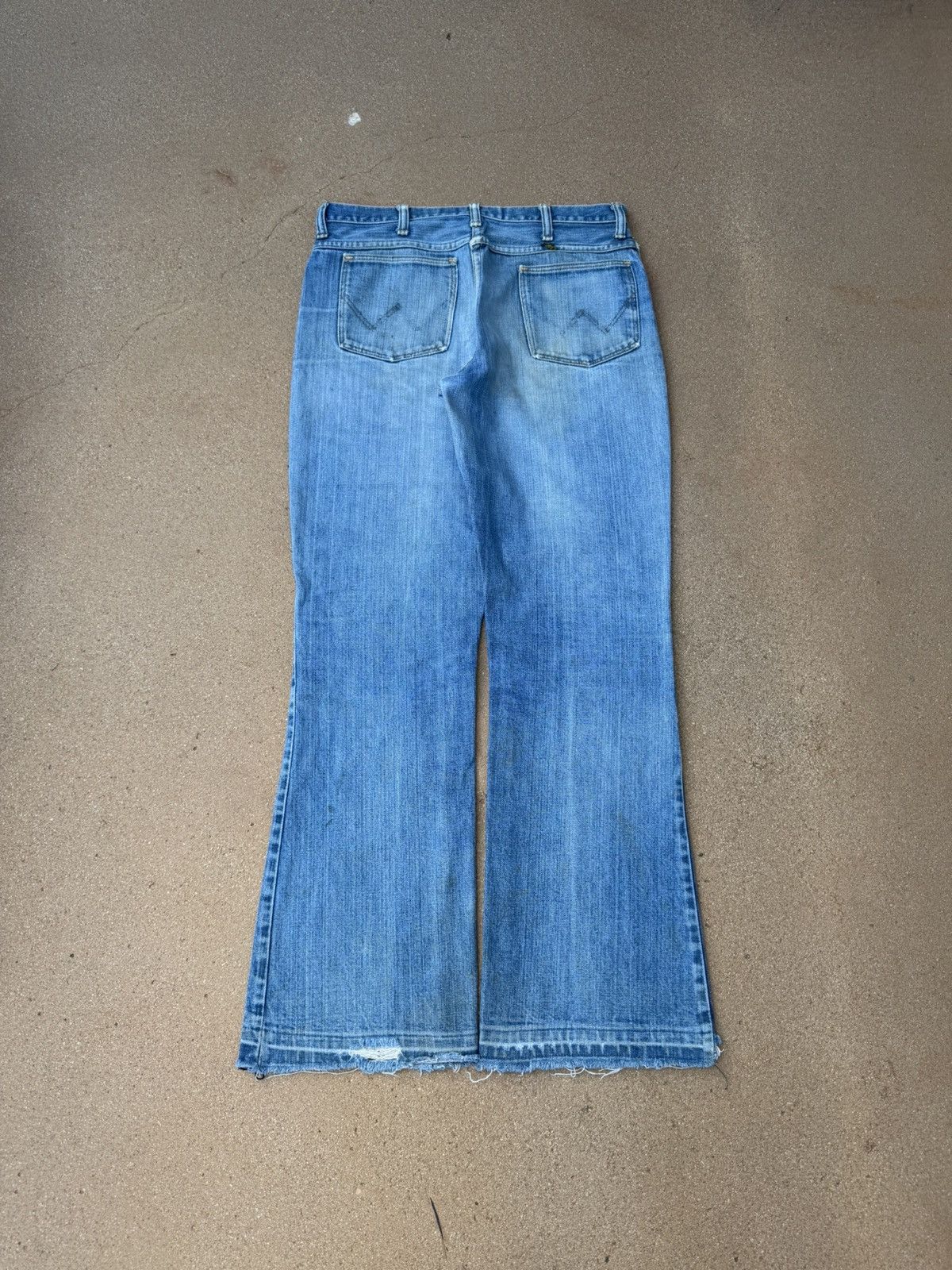 Wrangler Vintage 70’s Wrangler Flare Bootcut Distressed Jeans 32x30 Size US 32 / EU 48 - 2 Thumbnail