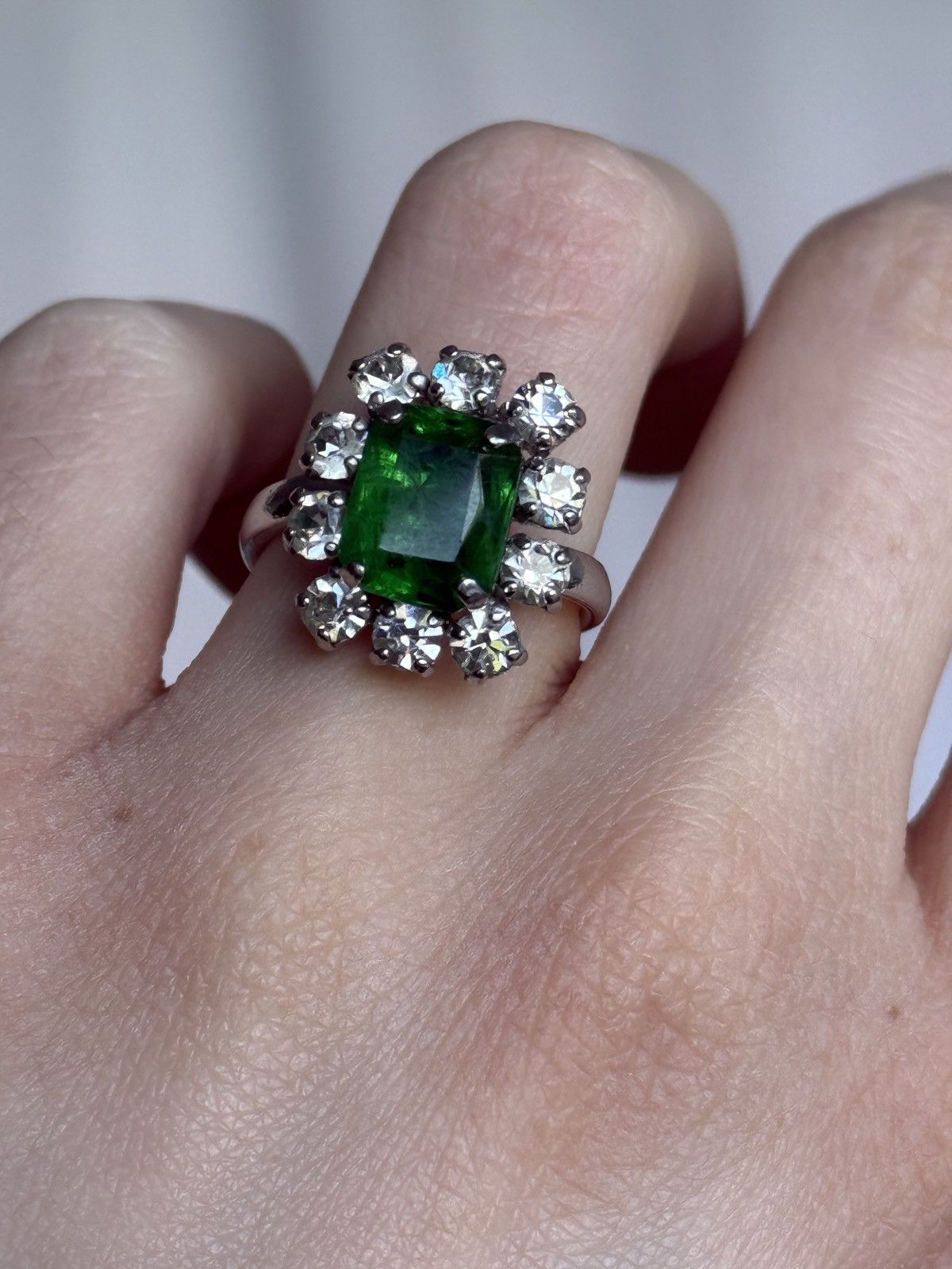 Dior Christian Dior Extremly Rare Ring Green Stone and crystals Size ONE SIZE - 2 Thumbnail
