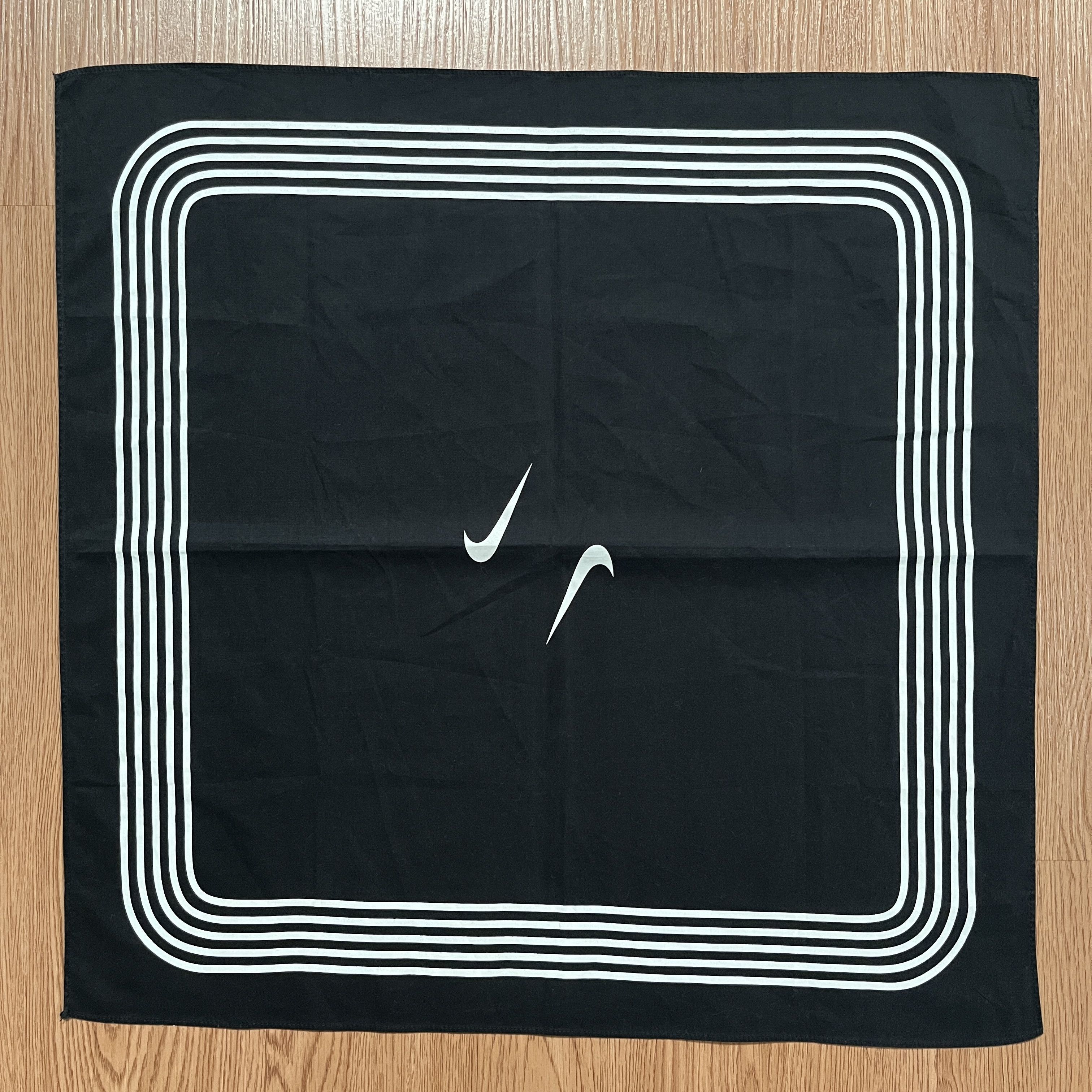 Nike Nike Handkerchief Size ONE SIZE - 1 Thumbnail