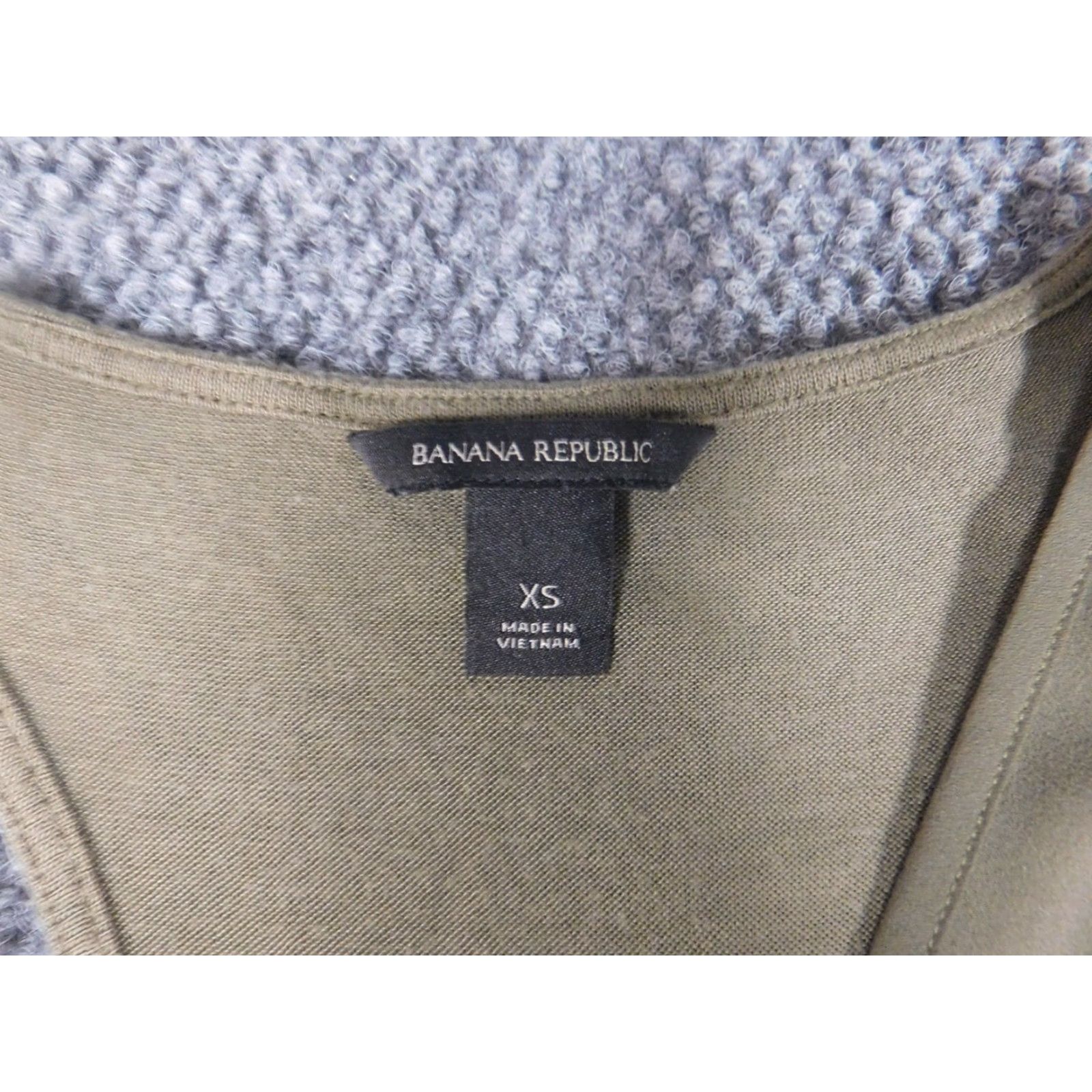 Banana Republic Banana Republic Blouse Womens XS Green Crew Neck Pullover Casual Shirt Regular Stretch Basic Classic Size XS / US 0-2 / IT 36-38 - 5 Thumbnail