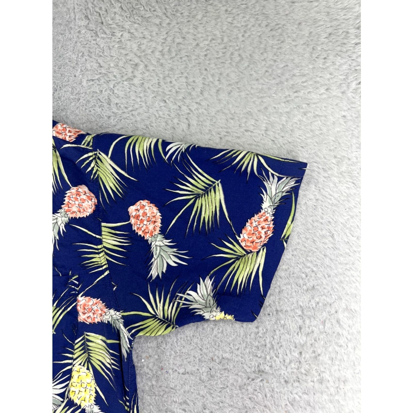 Vintage imprints Shirt Adult Large Blue Pineapple All Over Print 100% Rayon Hawaiian Size US L / EU 52-54 / 3 - 2 Thumbnail