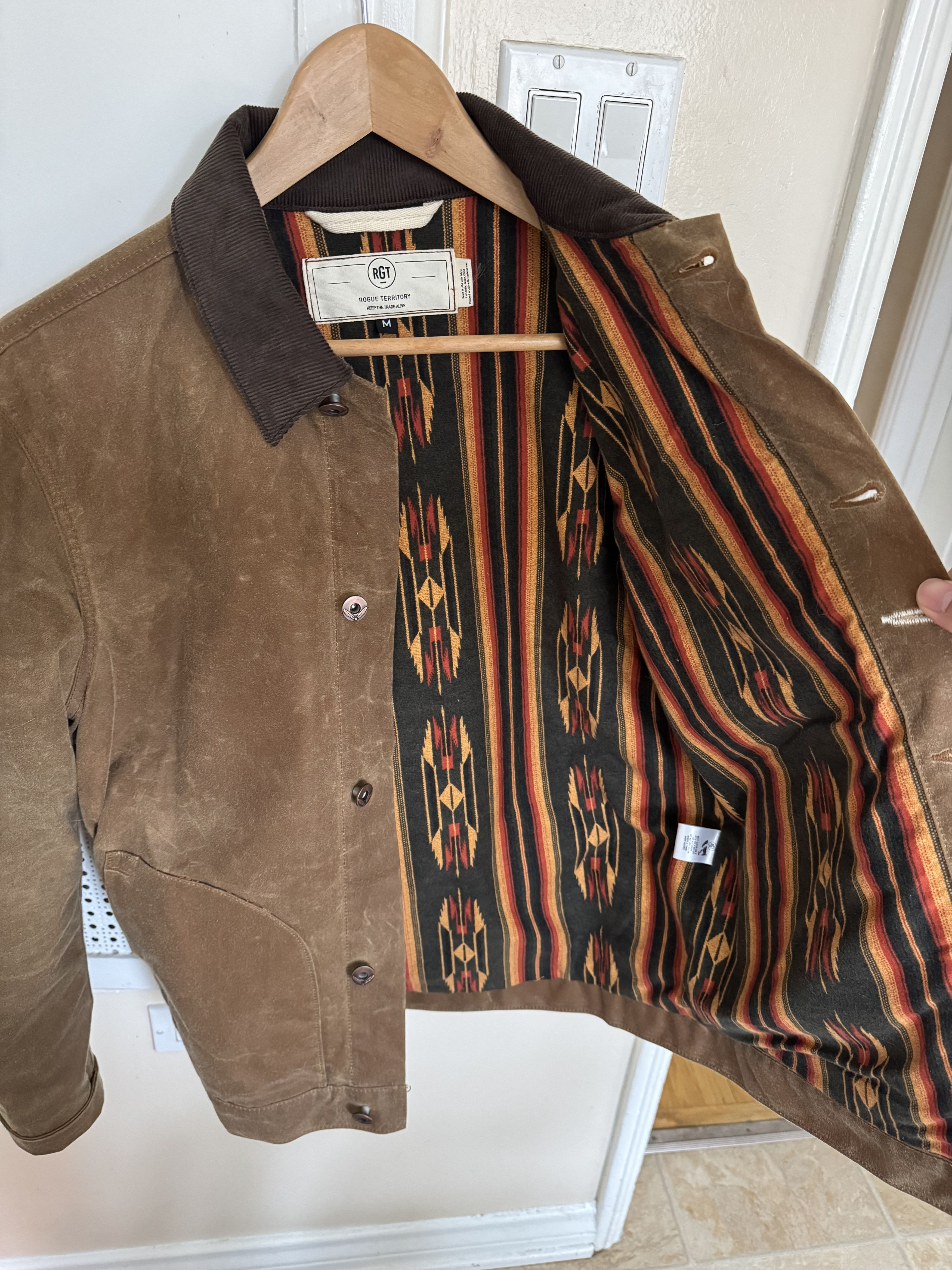 Rogue Territory Waxed Whiskey Corduroy Collar Ridgeline Size US M / EU 48-50 / 2 - 2 Thumbnail