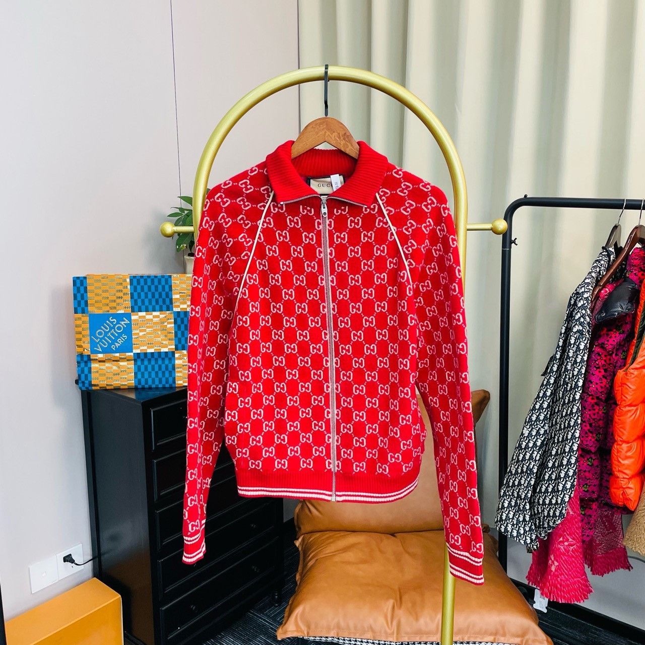 Gucci Gucci Red tweed full print jacket 2501-Nextarrow Size US XS / EU 42 / 0 - 1 Thumbnail