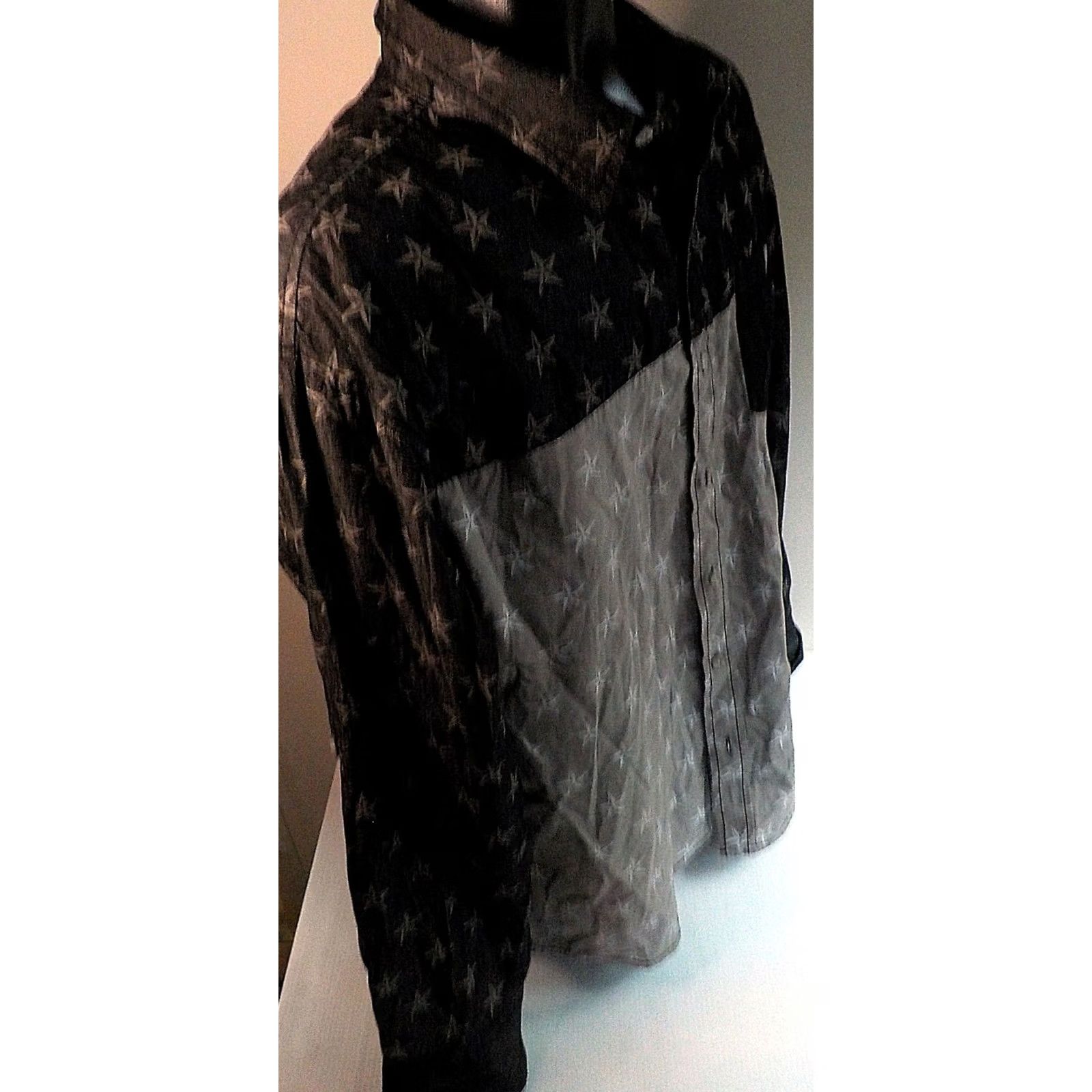 Vintage Ditch Plains NY LS Button Front Star Patterned Shirt Gray/Black/White XL NWT Mens Button-Up Shirt Size US XL / EU 56 / 4 - 3 Thumbnail