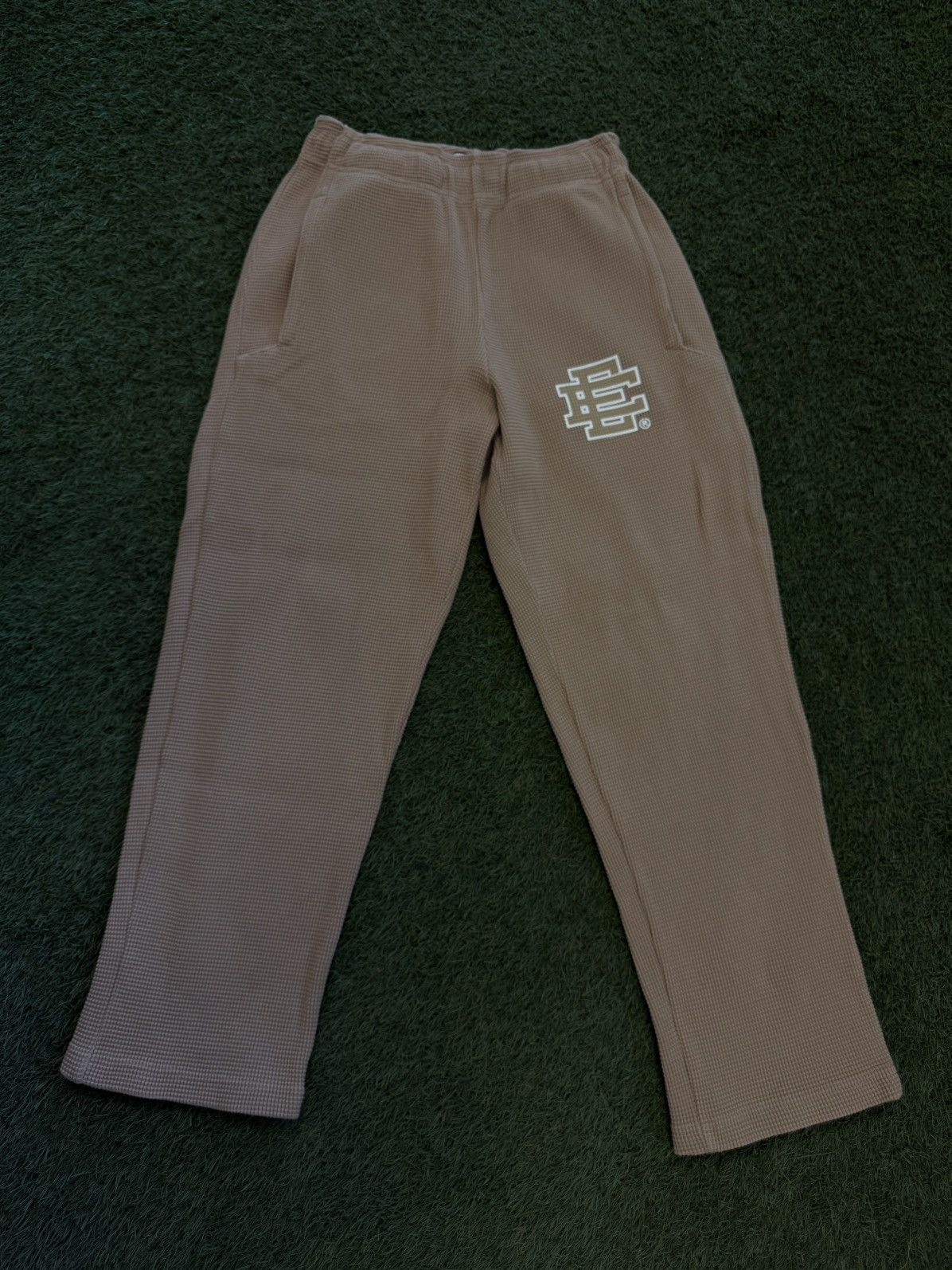 Eric Emanuel Eric Emanuel FW21 TAN Thermal Sweatpants Size (M) Size US 31 - 1 Thumbnail