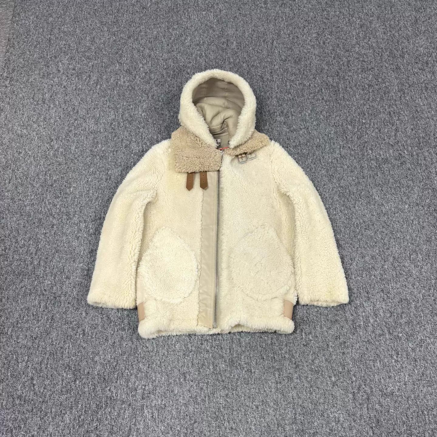 Acne Studios Acne Studios Shearling Detachable Hood Women's Coat Size XXS / US 00 / IT 34 - 1 Thumbnail