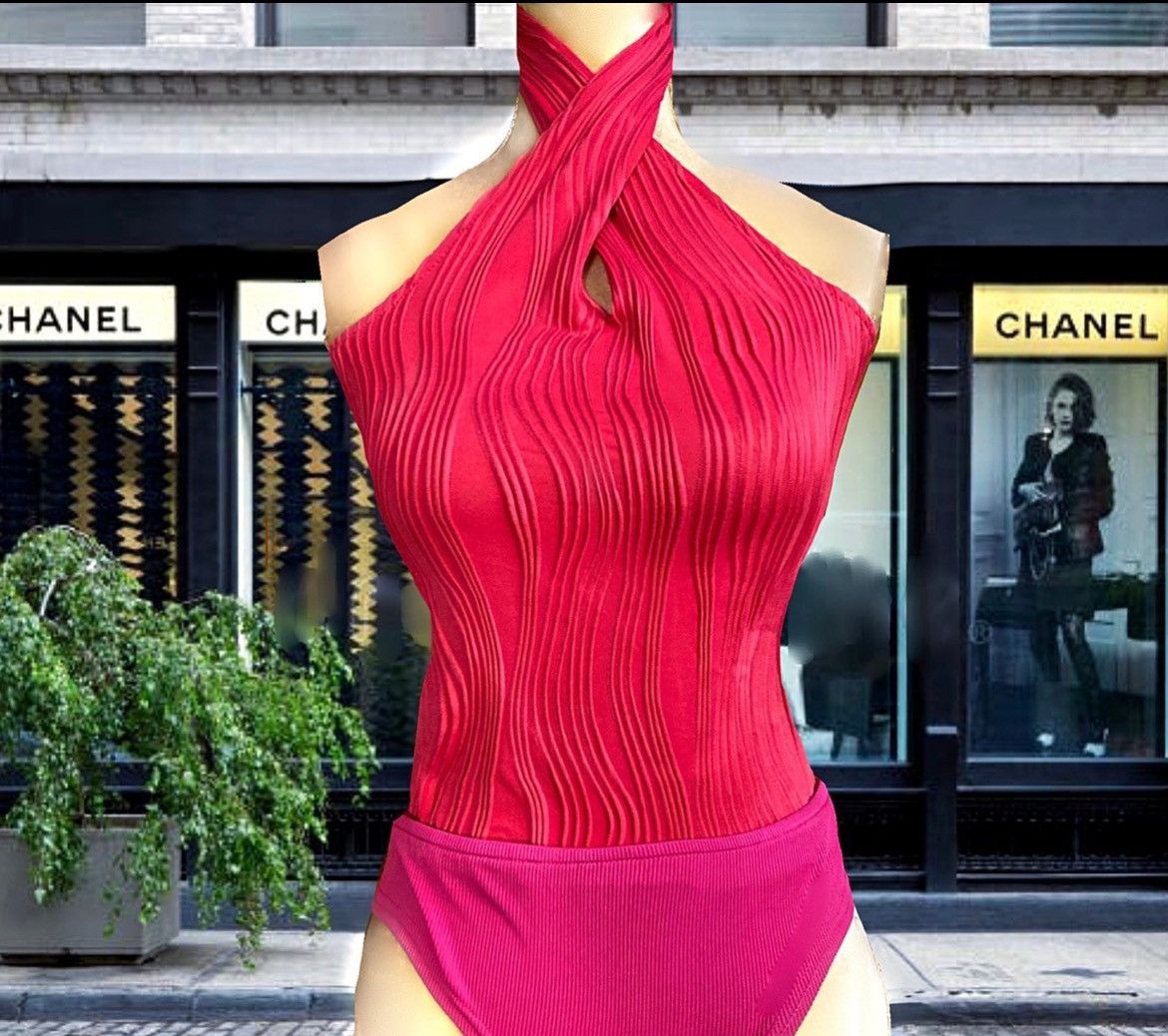 Designer × Other Nwt, Lavishly Paris Privé Solid Halter Bodysuit. Size M / US 6-8 / IT 42-44 - 1 Thumbnail