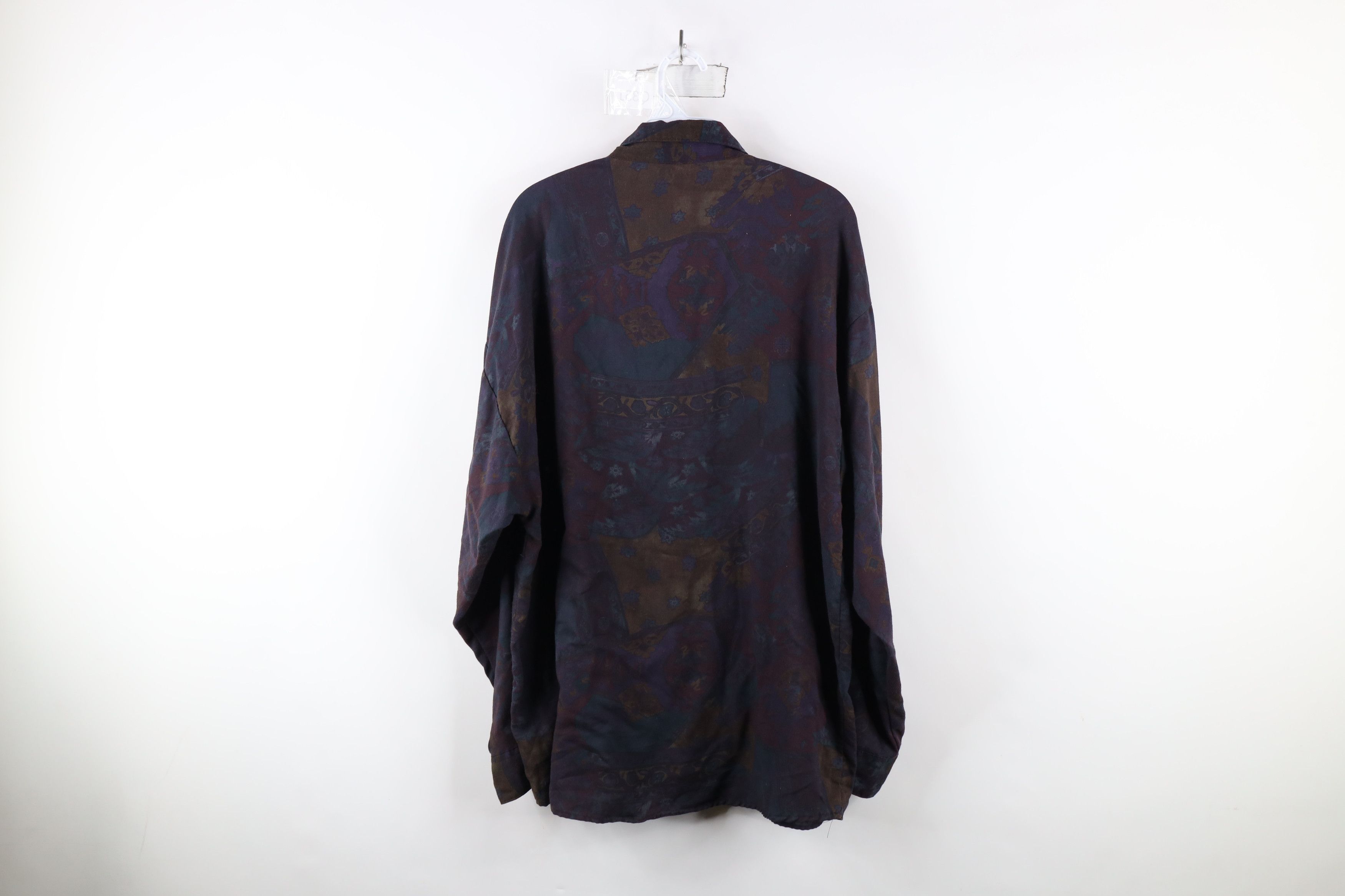 Vintage Vintage 90s Streetwear Paisley Flower Rayon Button Shirt Size US L / EU 52-54 / 3 - 9 Thumbnail